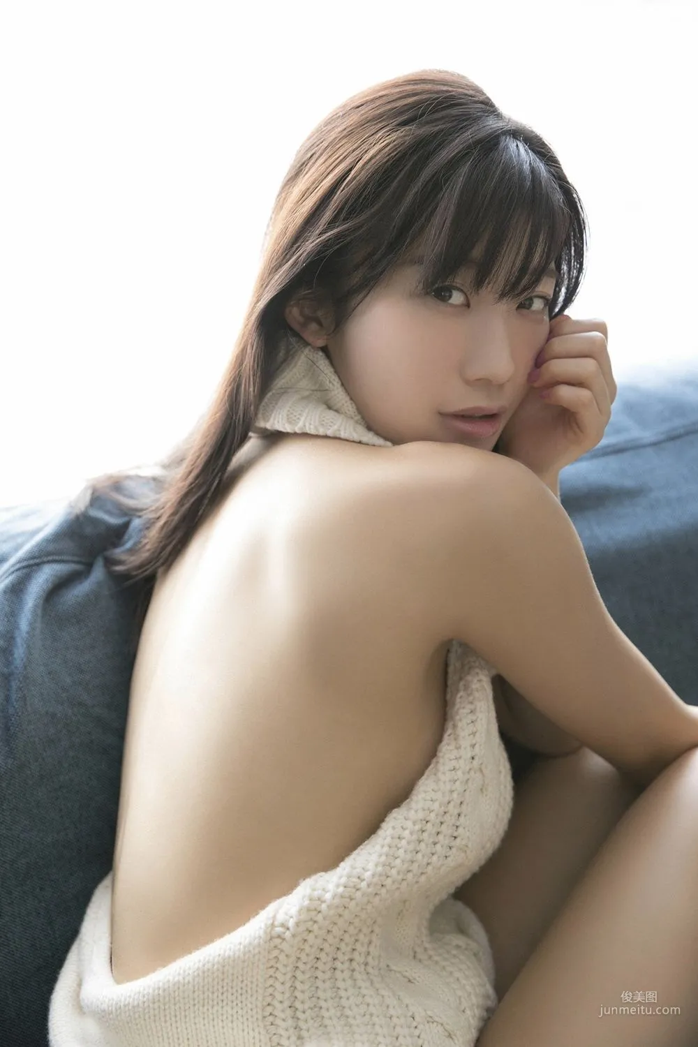 小倉優香《女神降臨》 [YS-Web] Vol.811 写真集71