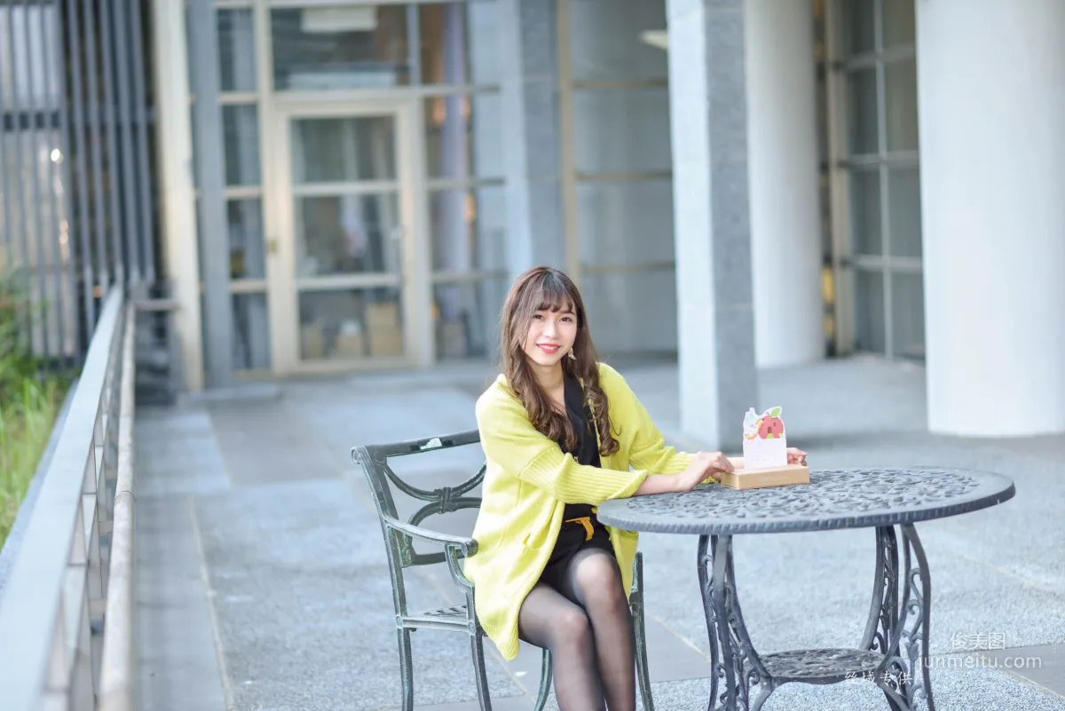 [Taiwan Beauties] Ti Ti National Taiwan Museum of Fine Arts. Fashion Black Stockings Street Snap Photo Set photo 26