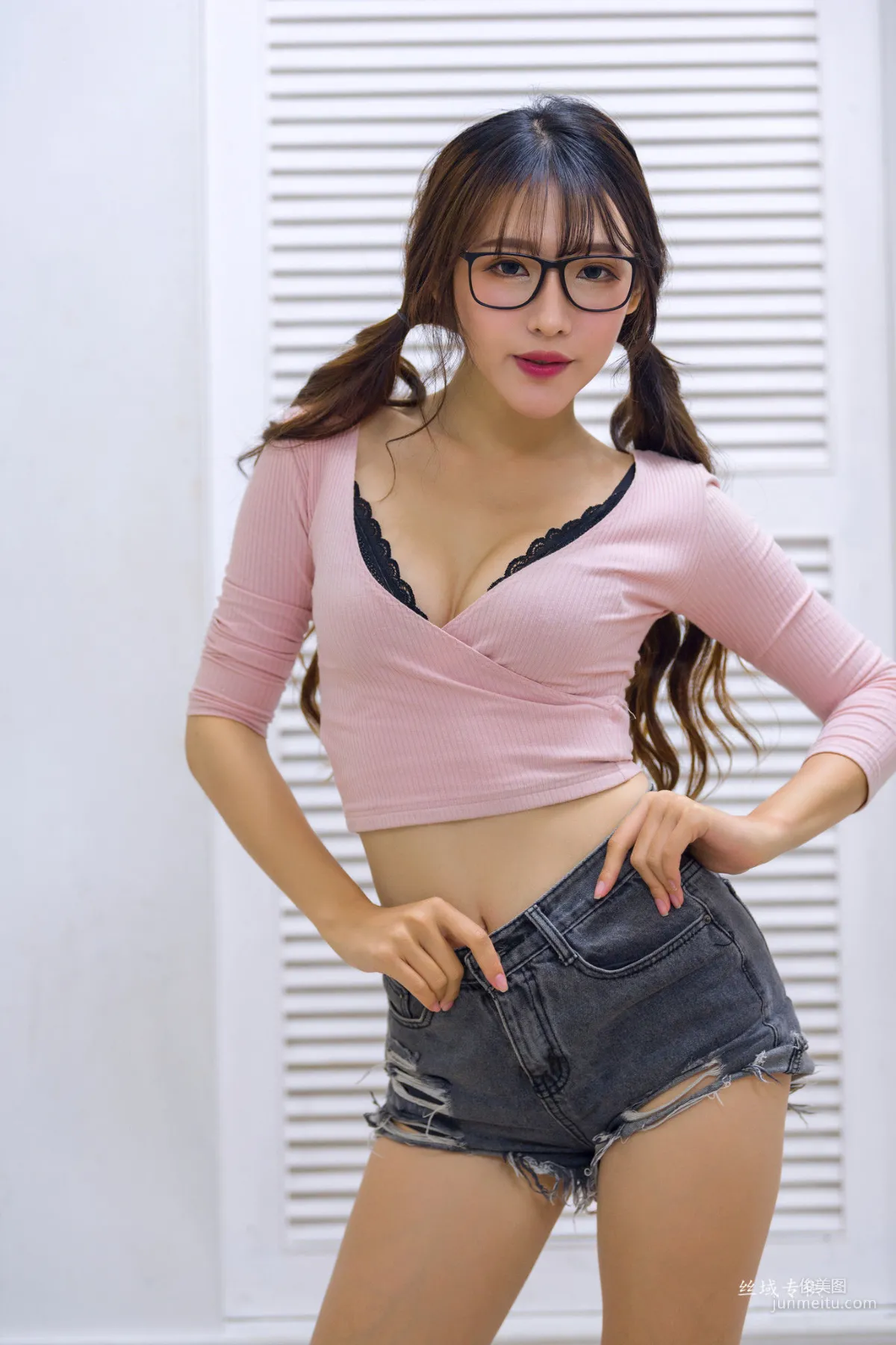 [Taiwan Beauties] Katie_Bi Bier: Beautiful Legs Collection, Two Outfits Photo Set photo 33