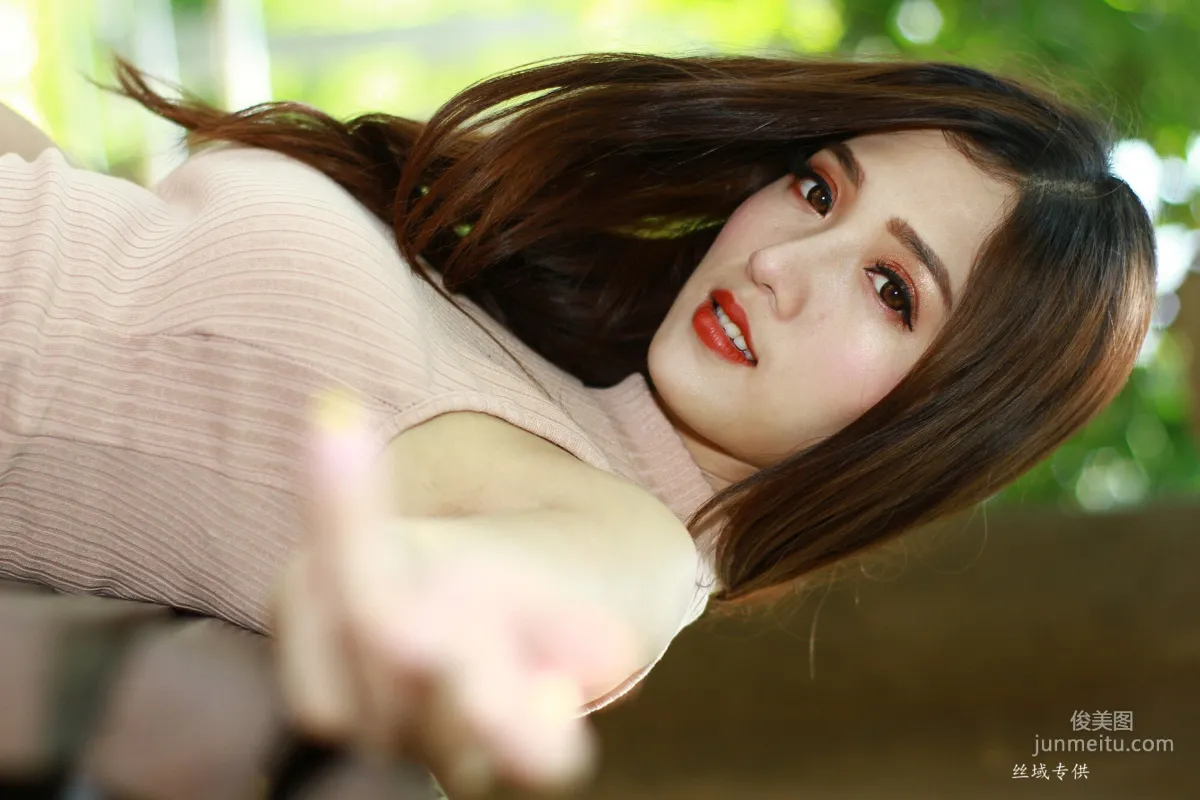 [台湾正妹] Go Go 高雄美術館 写真集75