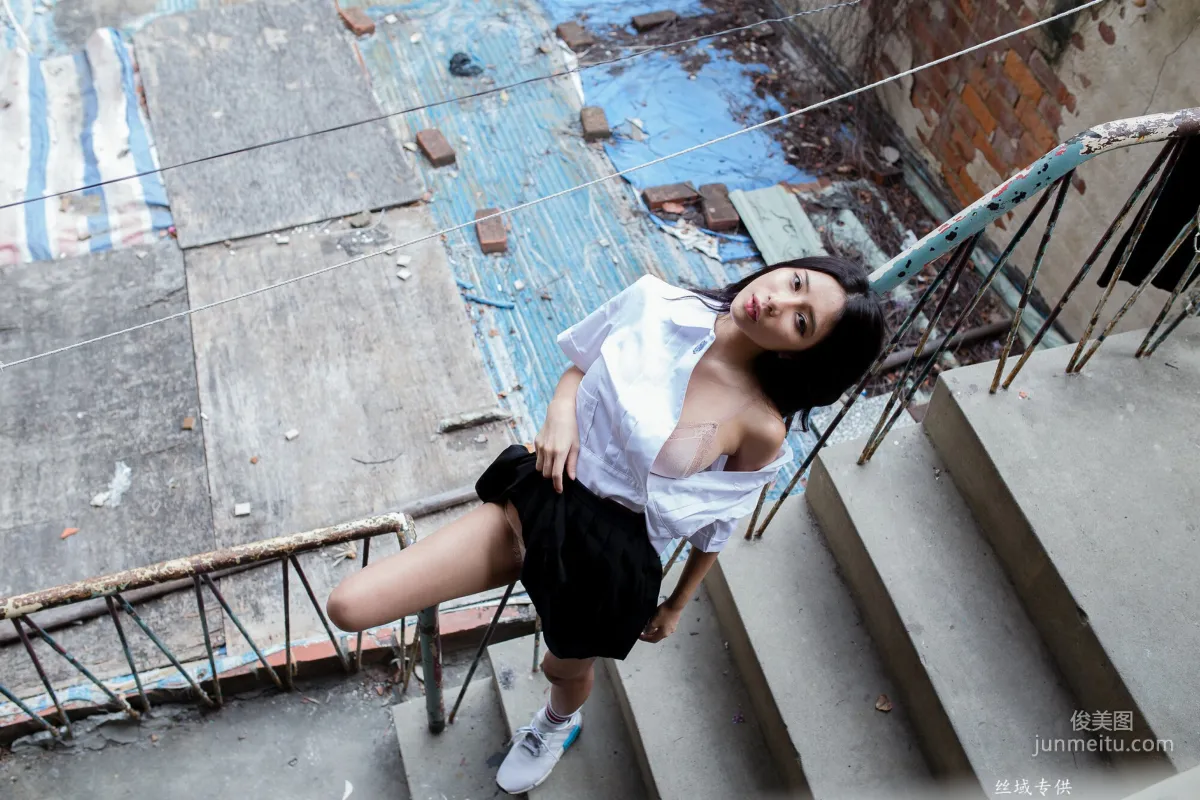 [台灣正妹] 沈綺綺《水手服內衣外拍》 寫真集 22