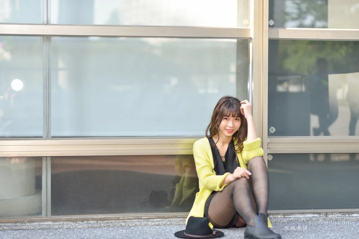 [Taiwan Beauties] Ti Ti National Taiwan Museum of Fine Arts. Fashion Black Stockings Street Snap Photo Set photo 91