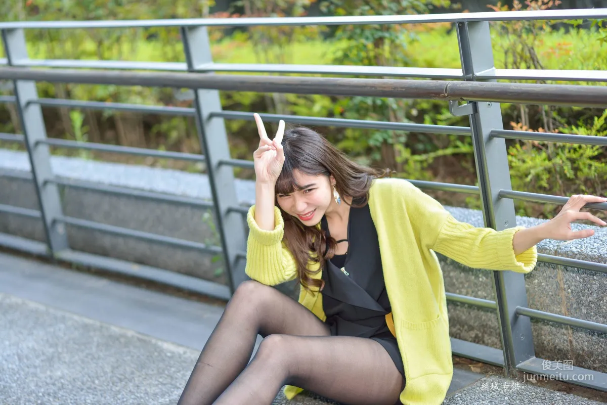 [Taiwan Beauties] Ti Ti National Taiwan Museum of Fine Arts. Fashion Black Stockings Street Snap Photo Set photo 46
