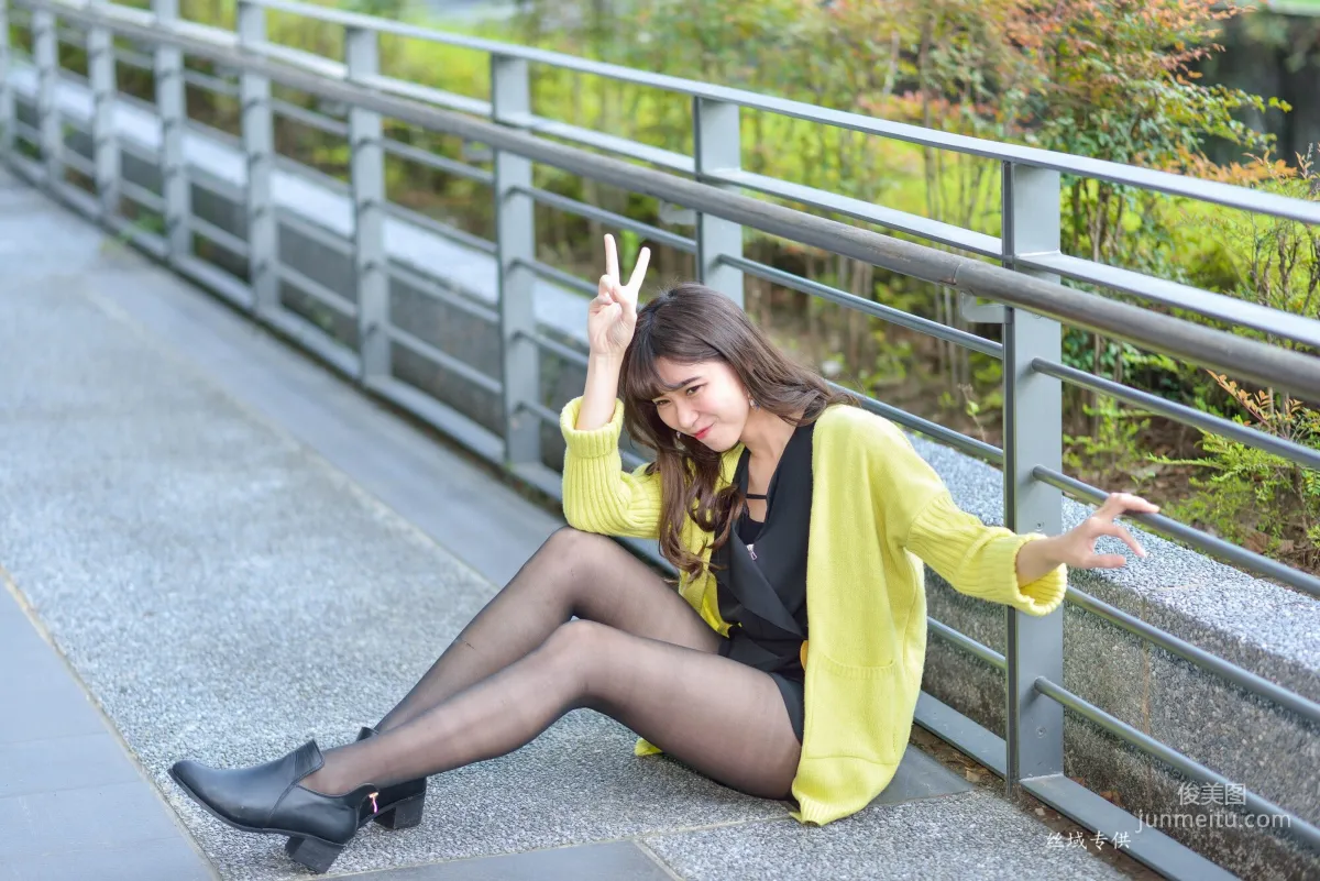 [Taiwan Beauties] Ti Ti National Taiwan Museum of Fine Arts. Fashion Black Stockings Street Snap Photo Set photo 47