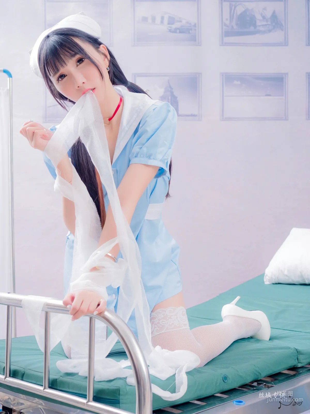 [台湾正妹] 喬喬兒《粉蓝護士風》 写真集7