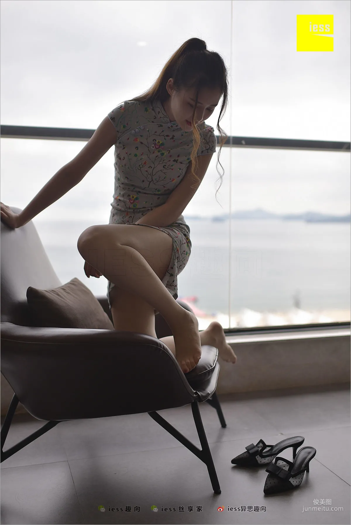 Jiu Mei, Jiu Mei's Short Qipao [IESS] Silk Feet Bento 247 Photo Set photo 47