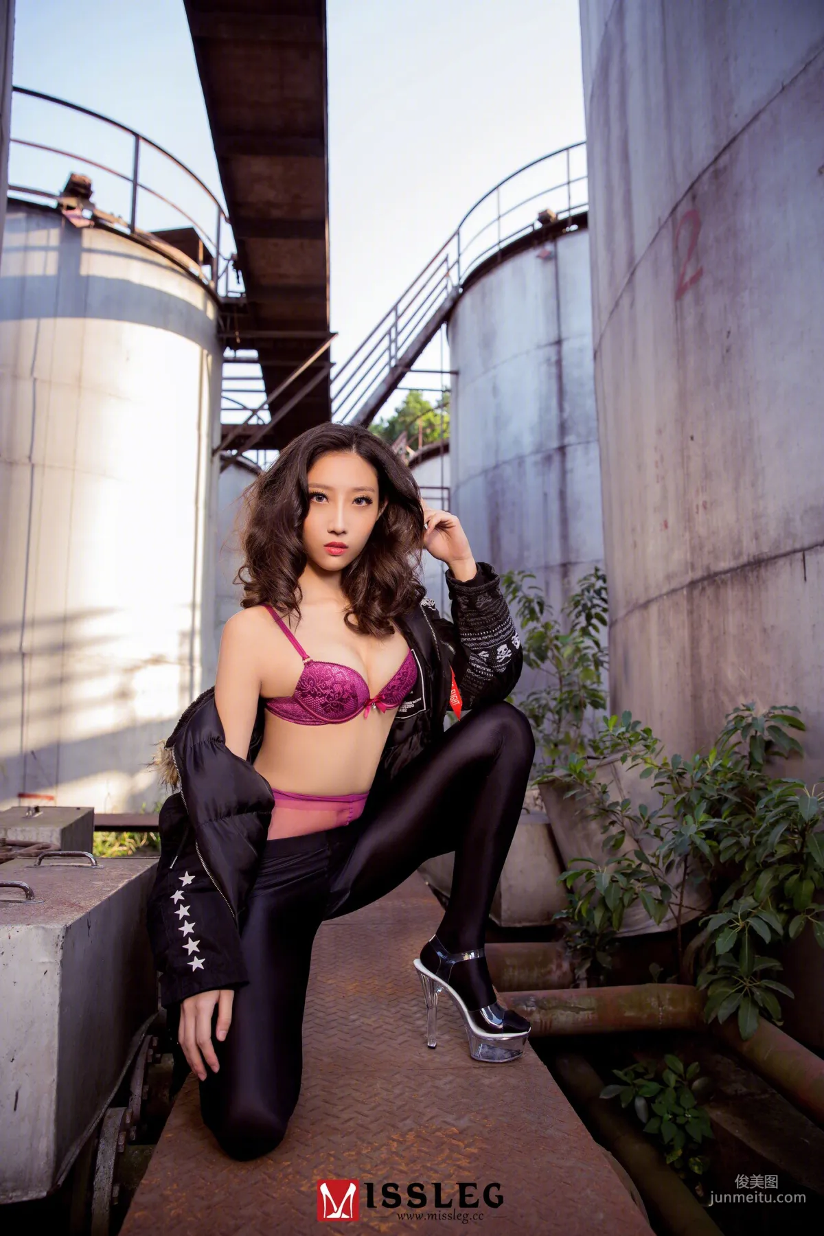 Ling Baoer "Camouflage and Purple" [MissLeg] V008 Photo Set photo 16