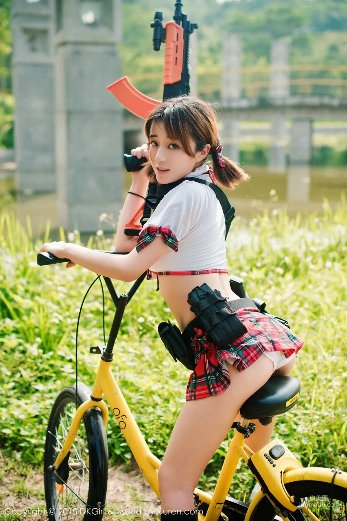 倉井優香《戶外露出狂野》 [禦女郎DKGirl] Vol.076 寫真集 21