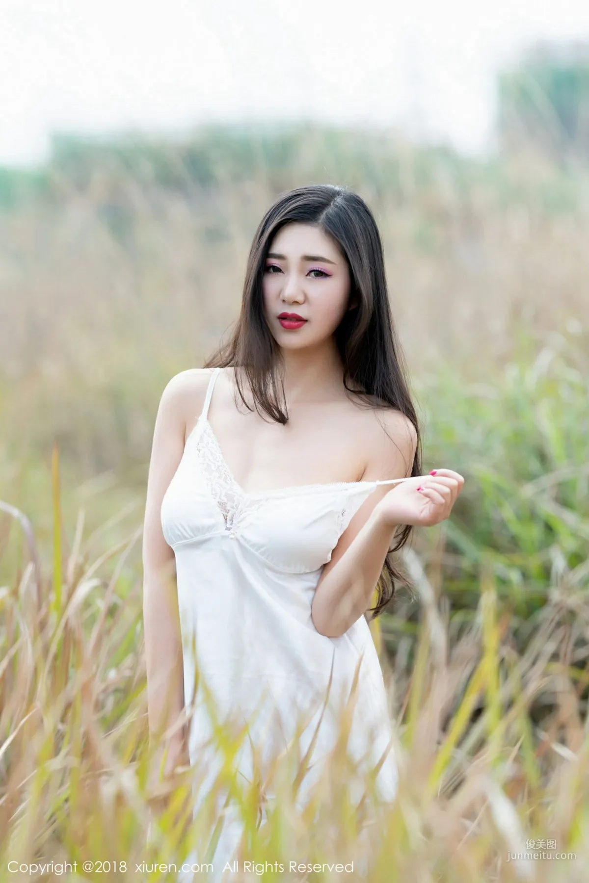 Song-KiKi, Infinite Temptation in the Wild [XiuRen] No.1076 Photo Set photo 11