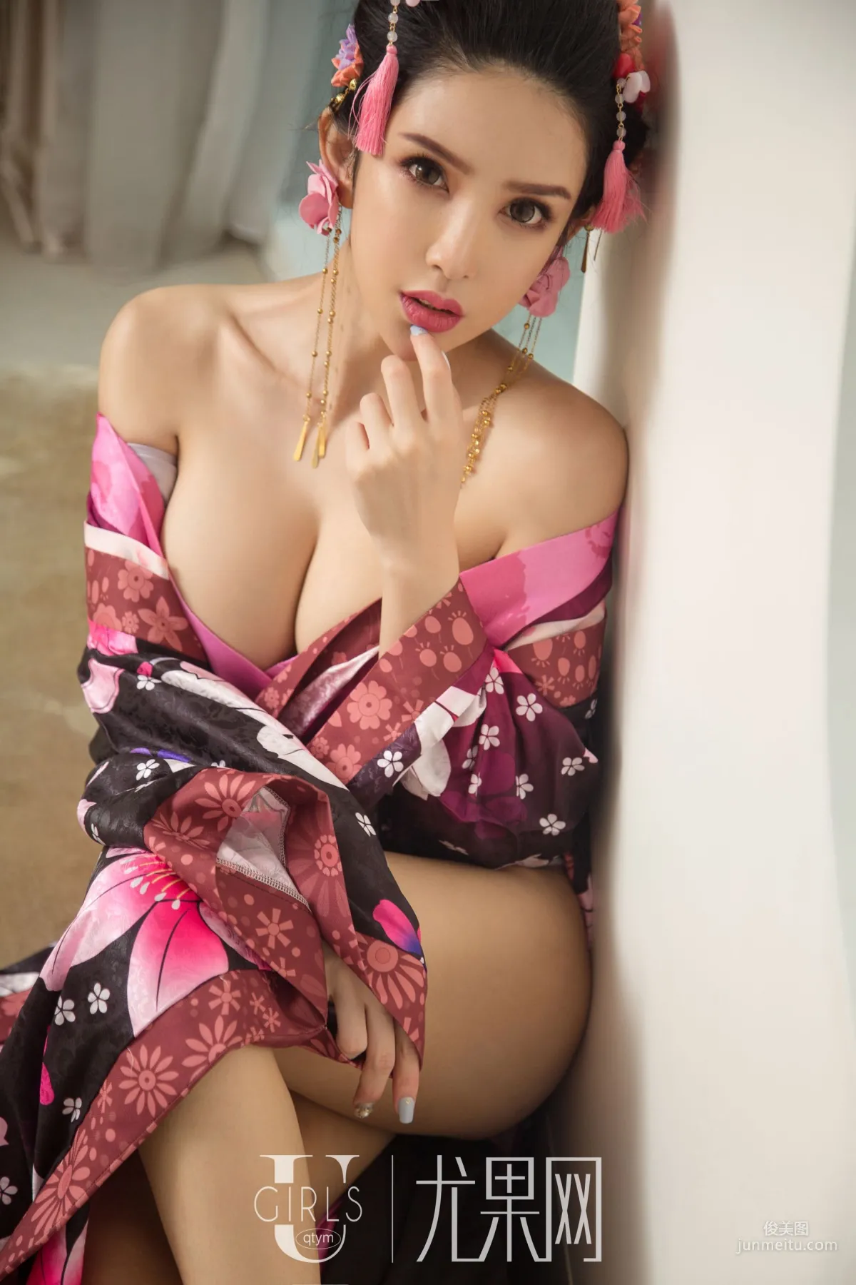 Qiu Qiu: Ugirls U382 photo 52