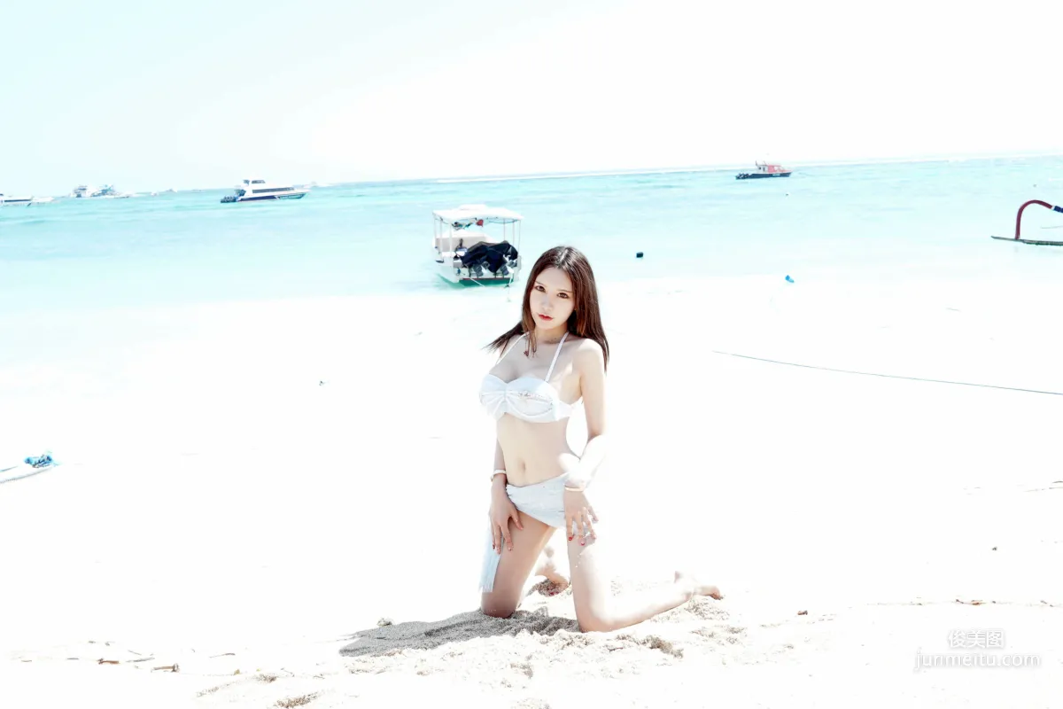 Zhou Yuxi, The Subtly Revealing Curve Temptation [FeiLin] VOL.152 Photo Set photo 24