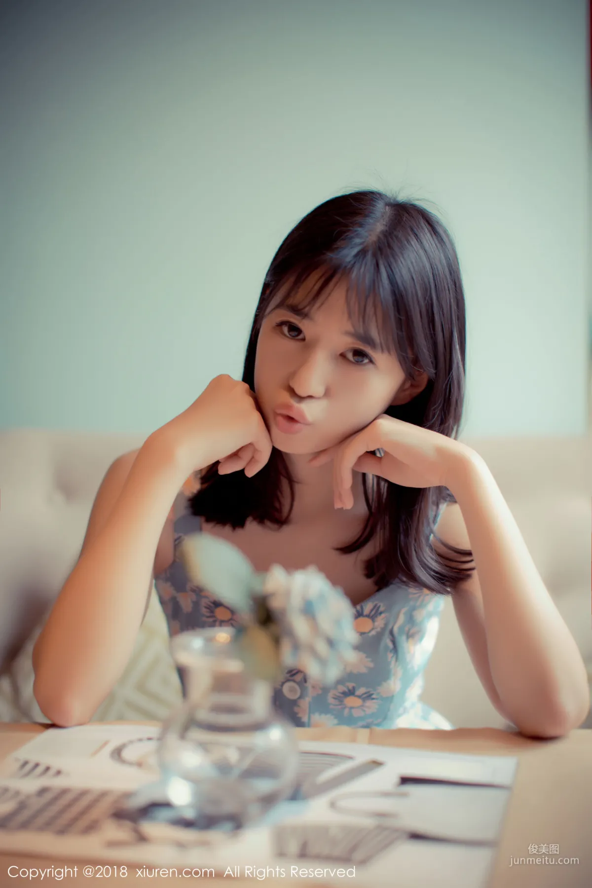 Ai Lili 'A Charming Little Woman' [XiuRen] No.1057 Photo Set photo 10