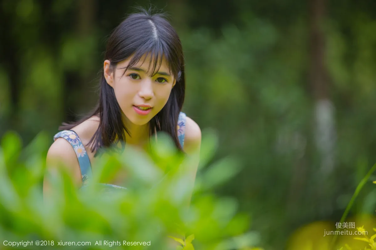 Ai Lili "Student Uniform Seduction + Fresh and Lovely Outdoor Shoot" [XiuRen] No.1094 Photo Set photo 49