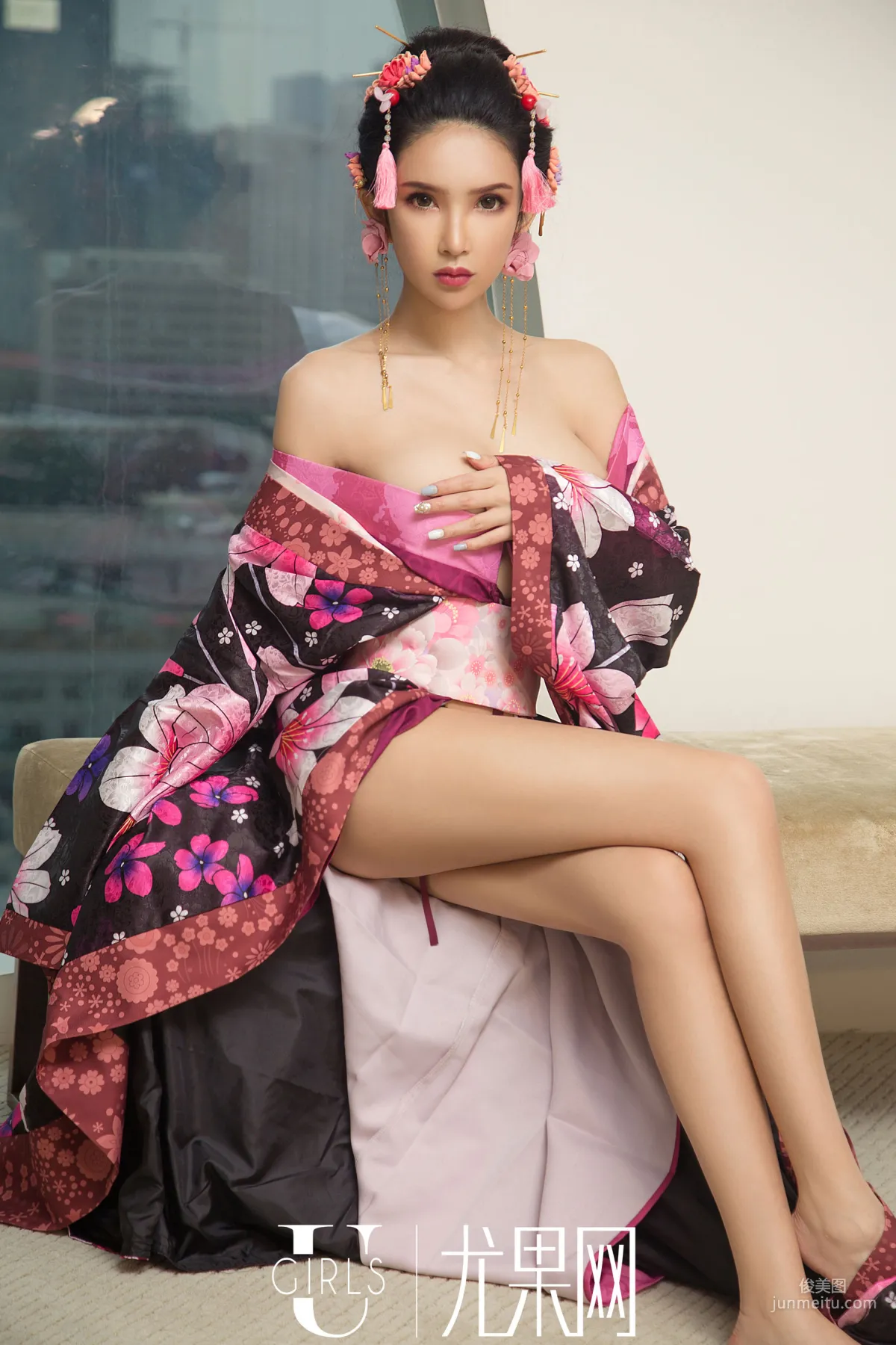 Qiu Qiu: Ugirls U382 photo 14