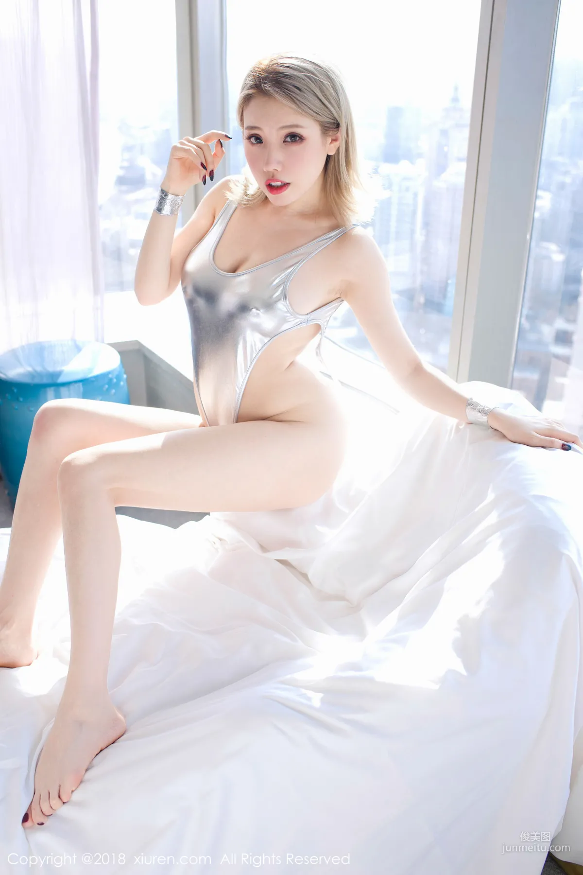 Huang Leran Banknote Bedsheet Charm + Bikini [XiuRen] No.1081 Photo Set photo 33