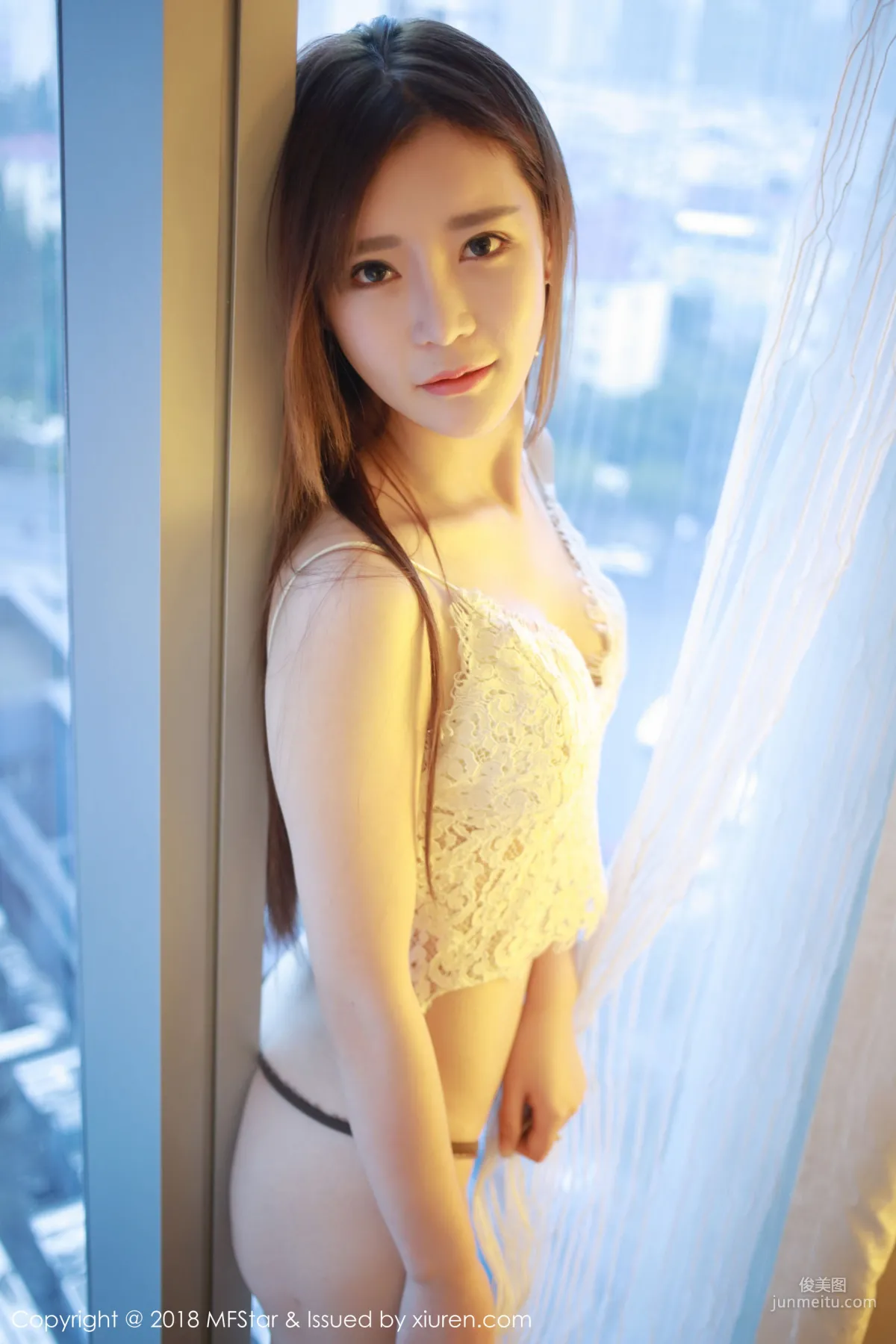 Tong Man baby "Tender and Dewy Rose" [MFStar] Vol.128 Photo Set photo 5