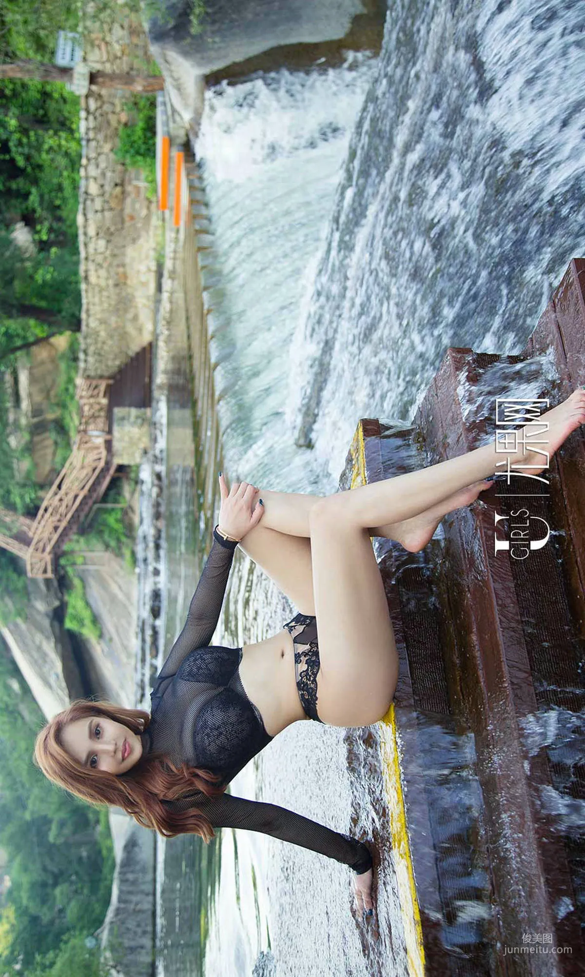 苏梓玲《一线天》 [尤果圈爱尤物] No.1193 写真集34