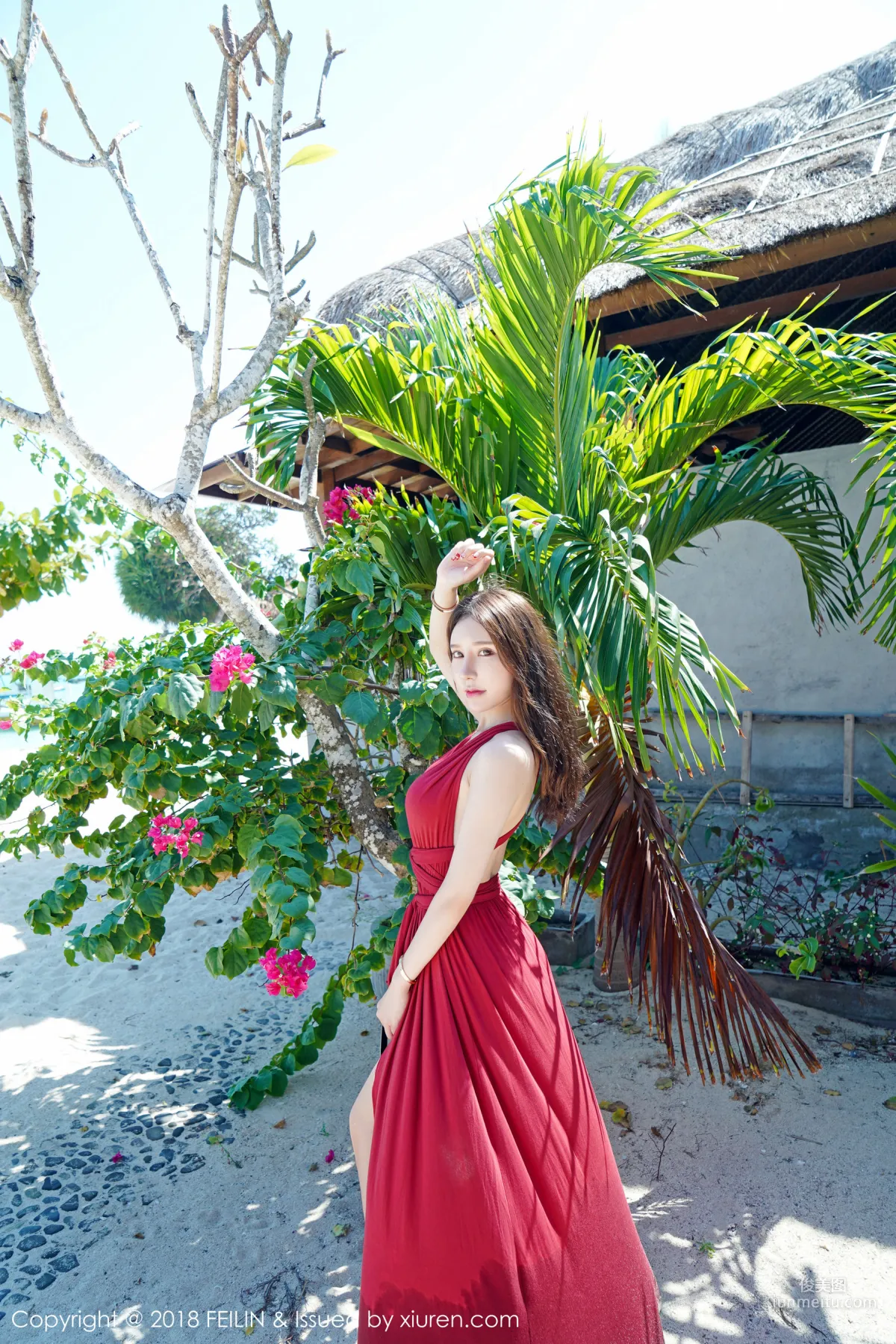 Zhou Yuxi, The Subtly Revealing Curve Temptation [FeiLin] VOL.152 Photo Set photo 13