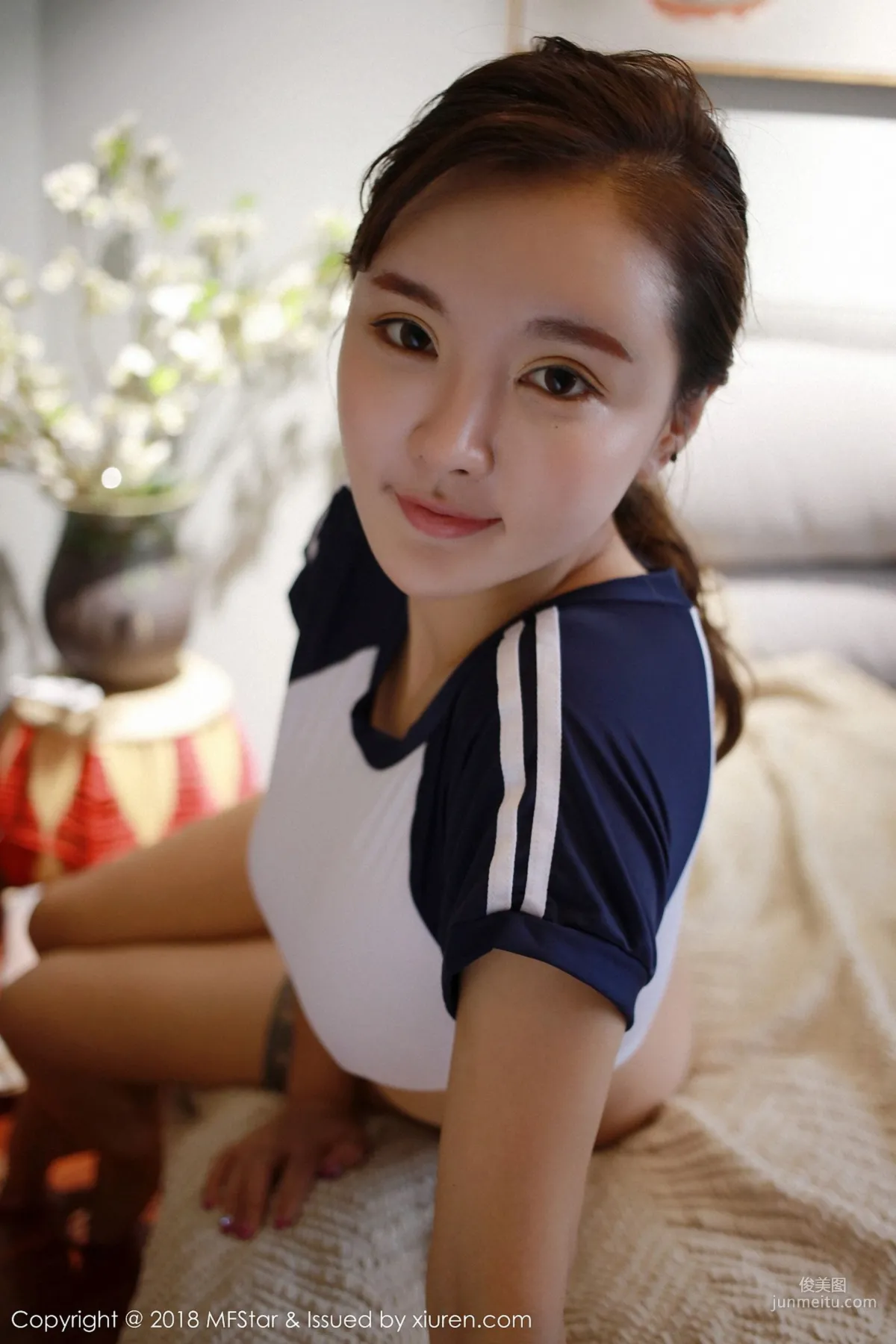 Jin Yujia JiaJia Tempting Nipple Show [MFStar] Vol.129 Photo Set photo 38
