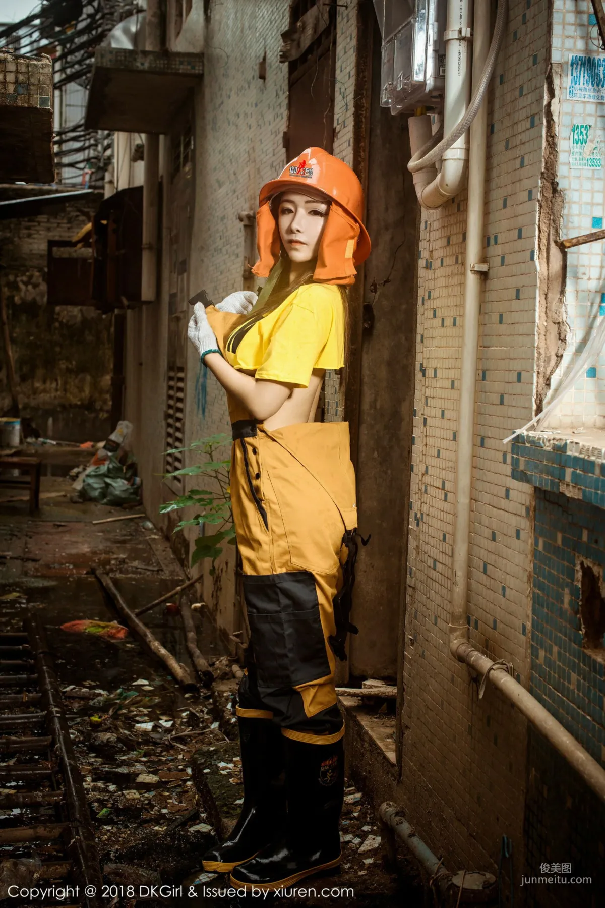 Yuan Meiren《Workwear Goes Out, Sexy and Wild》 [DKGirl] Vol.077 Photo Set photo 18