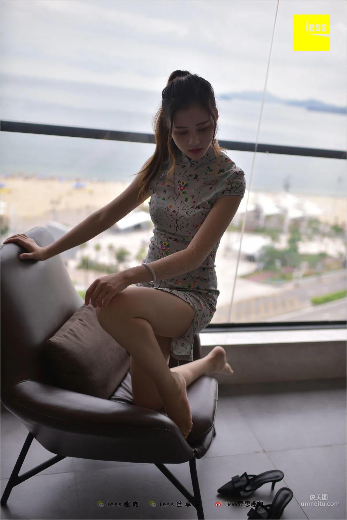 Jiu Mei, Jiu Mei's Short Qipao [IESS] Silk Feet Bento 247 Photo Set photo 48