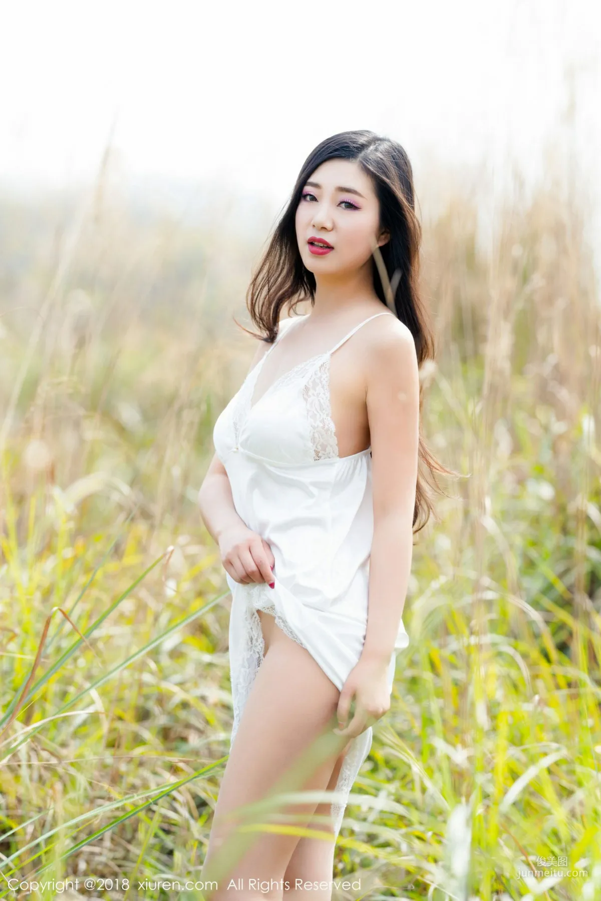 Song-KiKi, Infinite Temptation in the Wild [XiuRen] No.1076 Photo Set photo 5