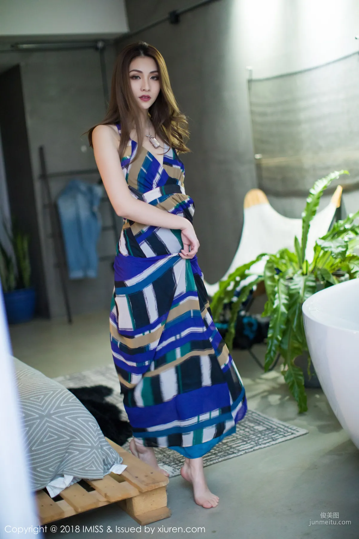 Goddess @Arlie, Stockings and Beautiful Legs, Unparalleled Charm [IMISS] Vol.268 Photo Set photo 3
