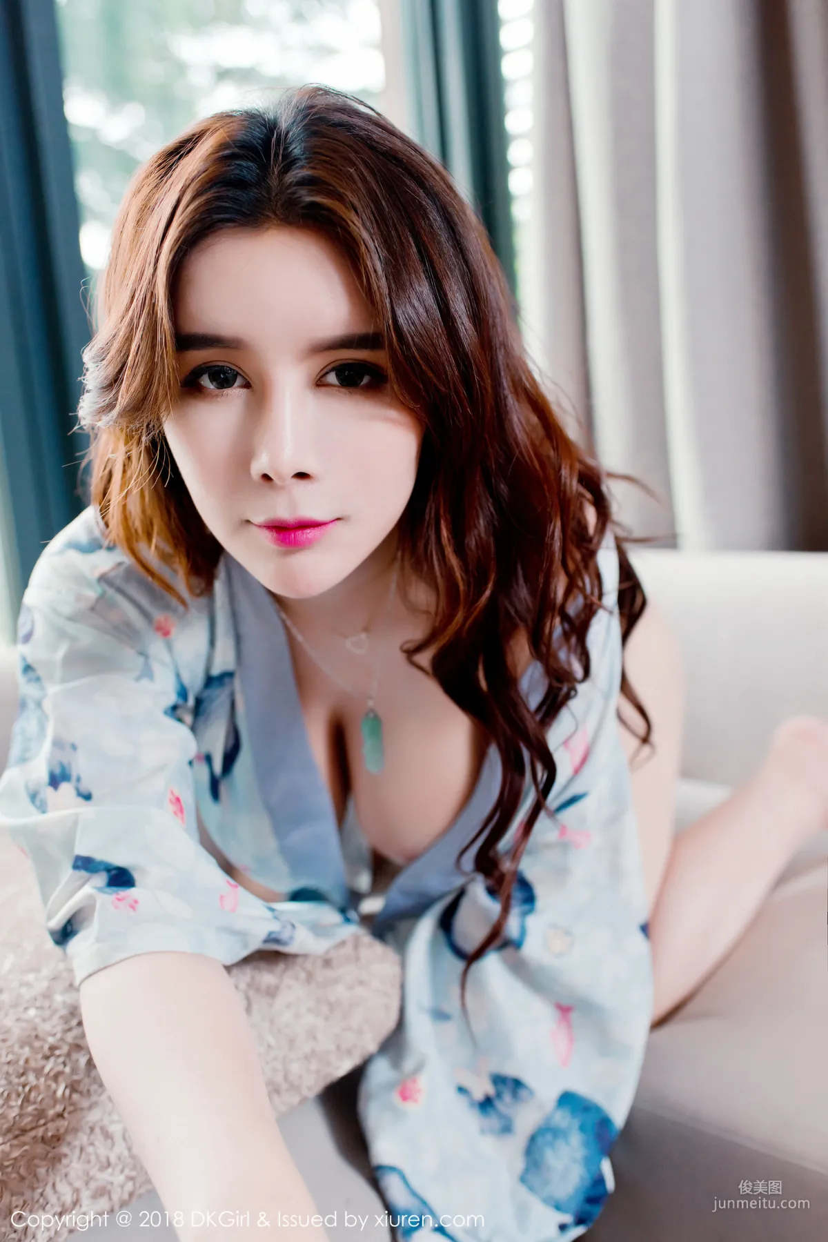 Xue Qianxun, Flirtatious Mature Woman, Big Breasts and Big Curves [DKGirl] Vol.075 Photo Set photo 46