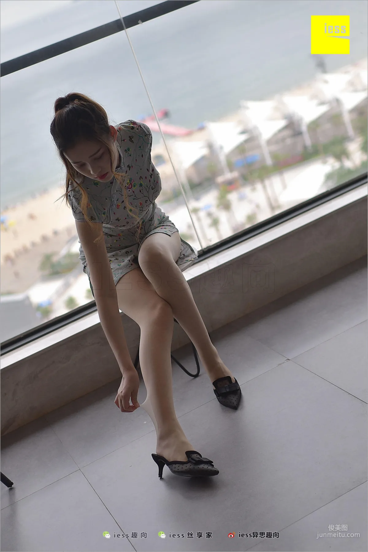 Jiu Mei, Jiu Mei's Short Qipao [IESS] Silk Feet Bento 247 Photo Set photo 37