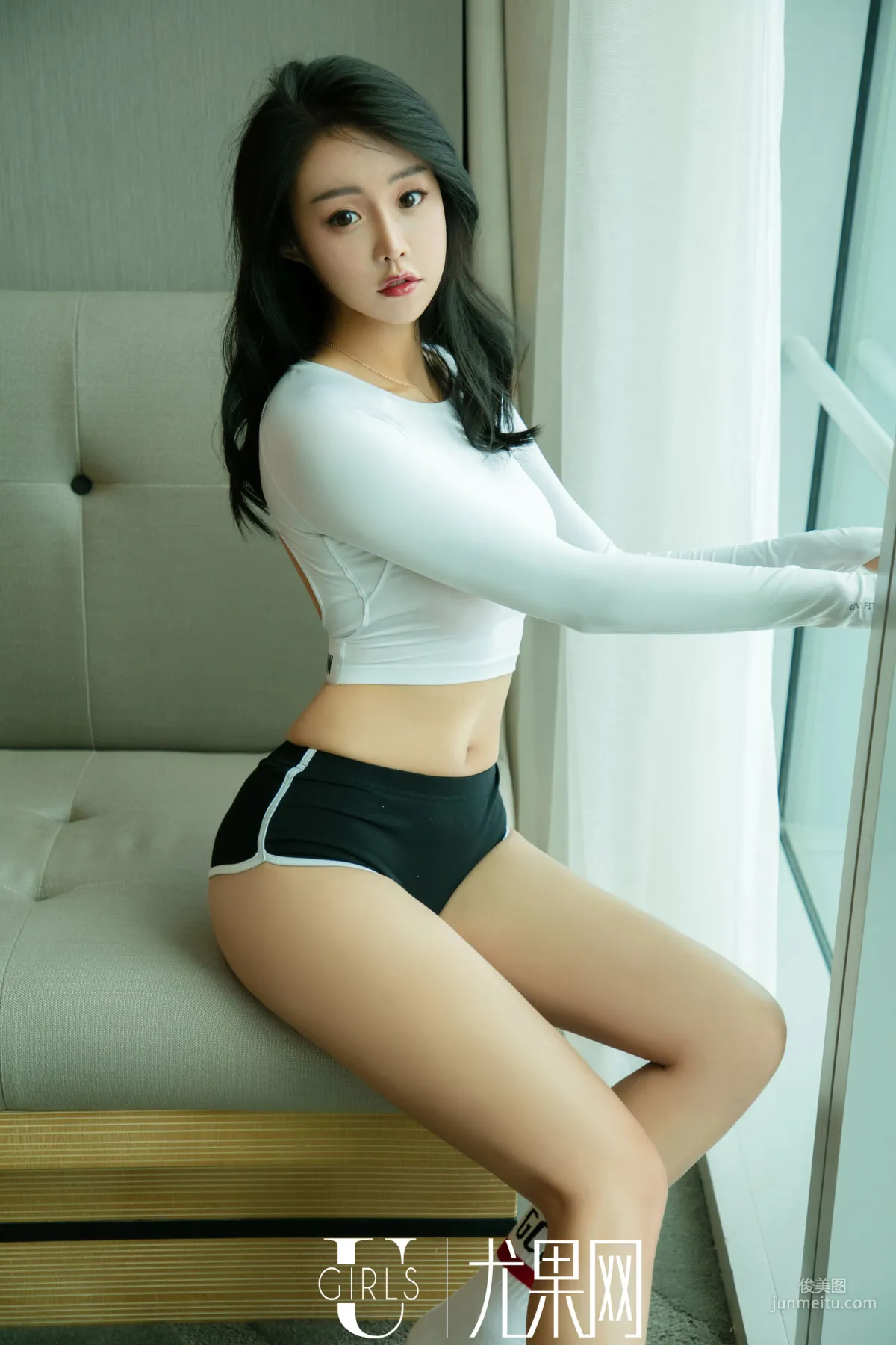 Zhang Xintong 'Lonely Person' [Ugirls] U385 Photo Set photo 2