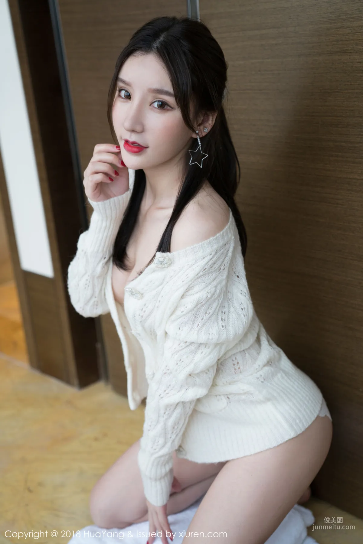 女神@周于希《絲襪美腿》 [花漾HuaYang] Vol.053 寫真集 31
