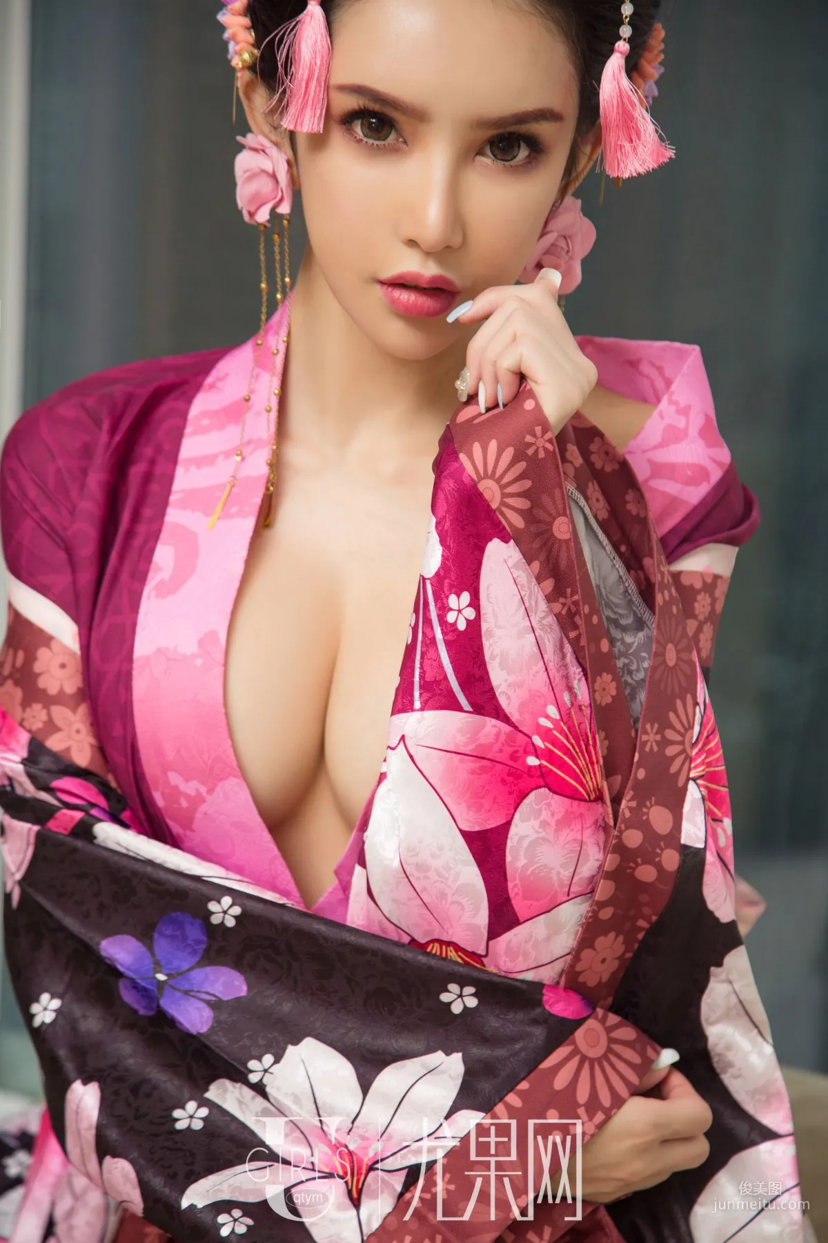 Qiu Qiu: Ugirls U382 photo 46