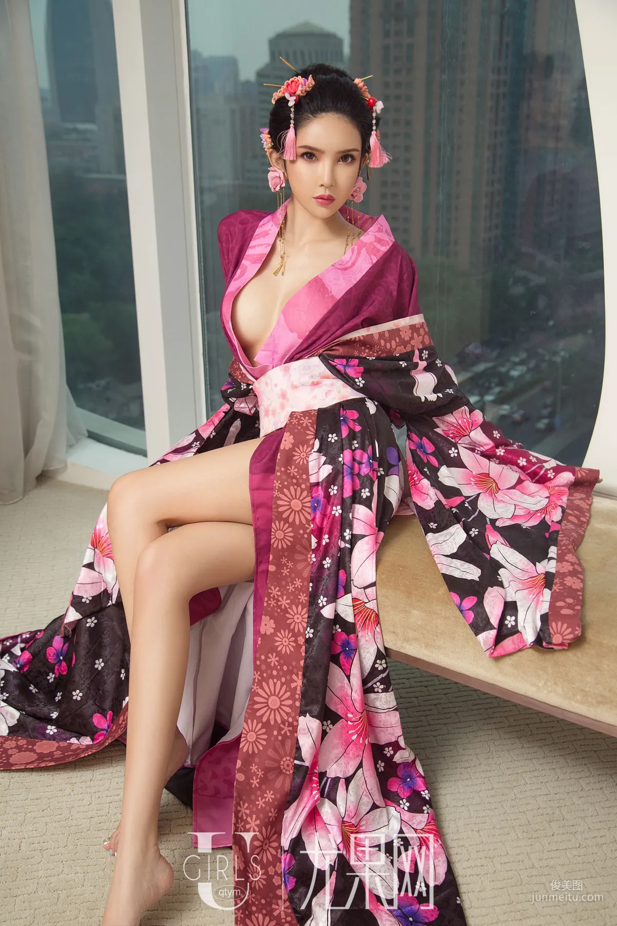 Qiu Qiu: Ugirls U382 photo 49