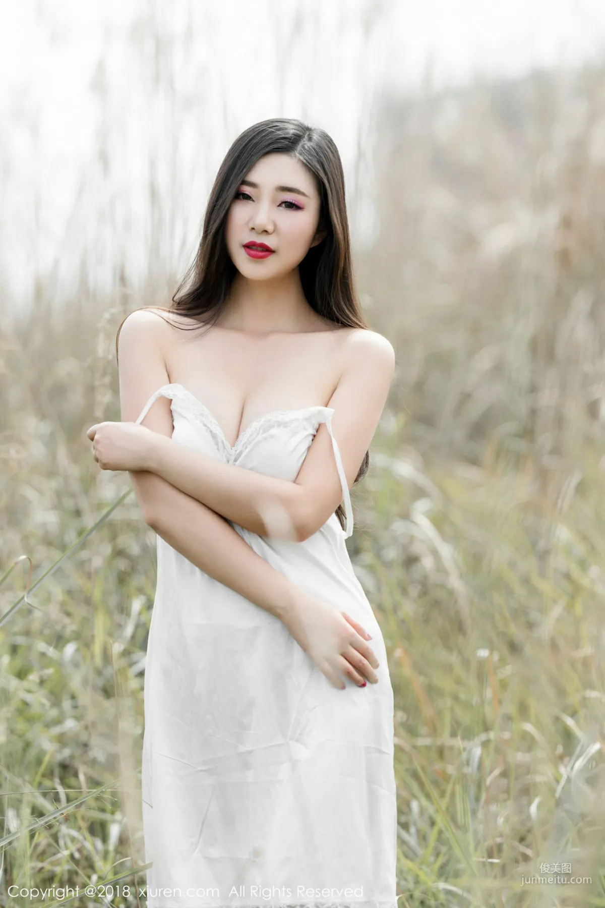 Song-KiKi, Infinite Temptation in the Wild [XiuRen] No.1076 Photo Set photo 2