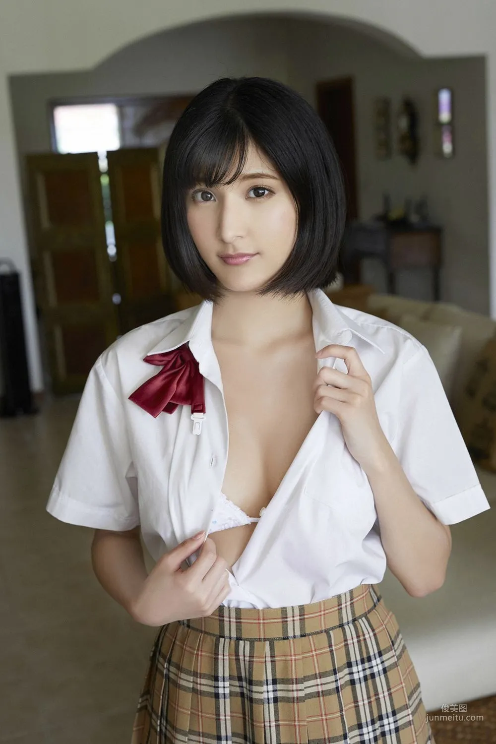 Hinano Ayakawa "Complete" [YS Web] Vol.814 Photo Set photo 80