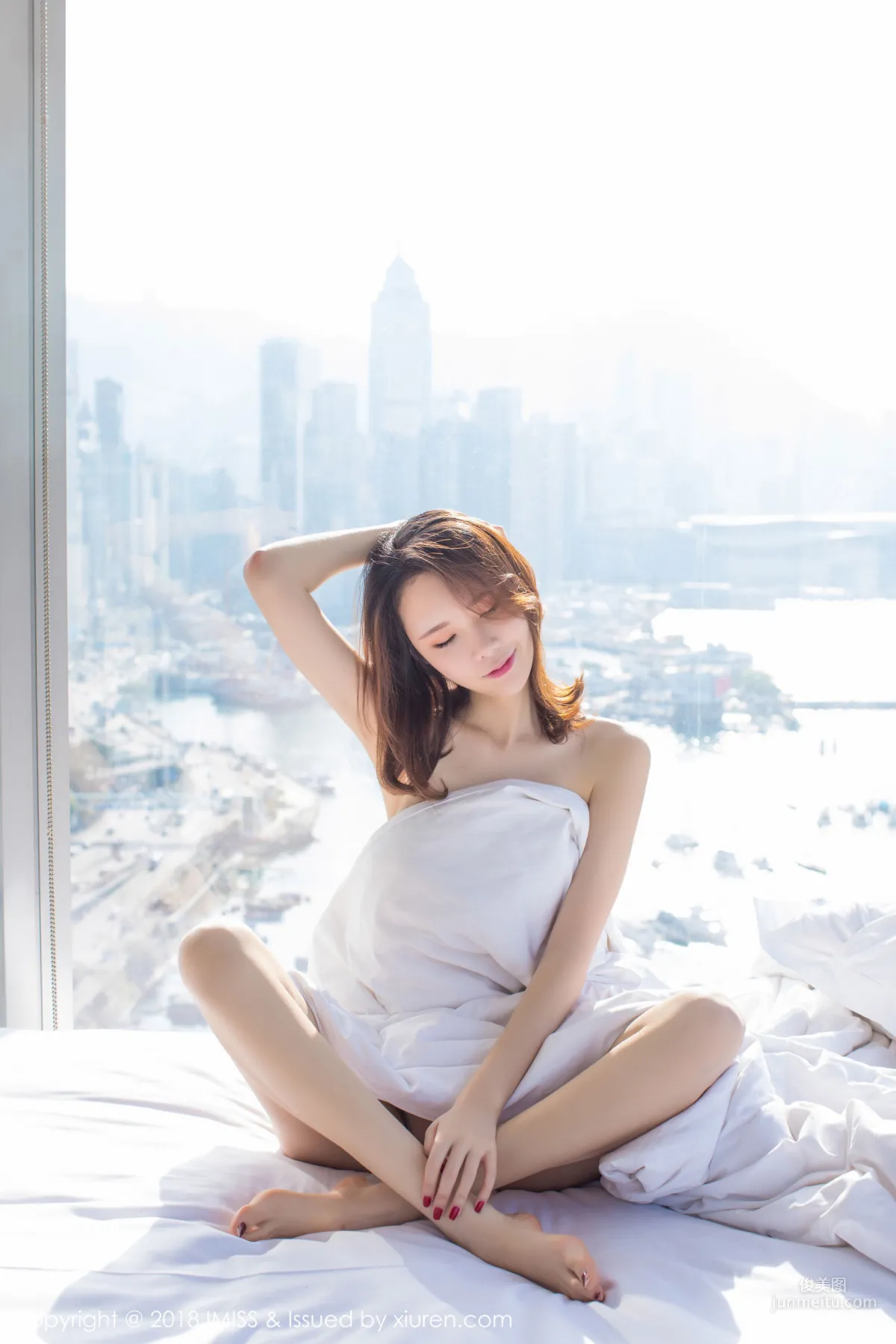 Meng Qiqi Irene, Stockings and Legs Seduction [IMISS] Vol.273 Photo Set photo 6