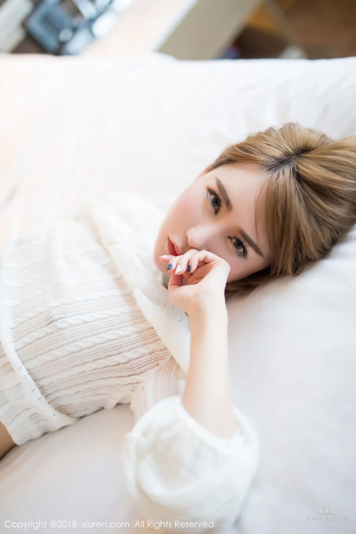 Chutian Olivia 'Breasts and Legs Series' [XiuRen] No.1121 Photo Set photo 57