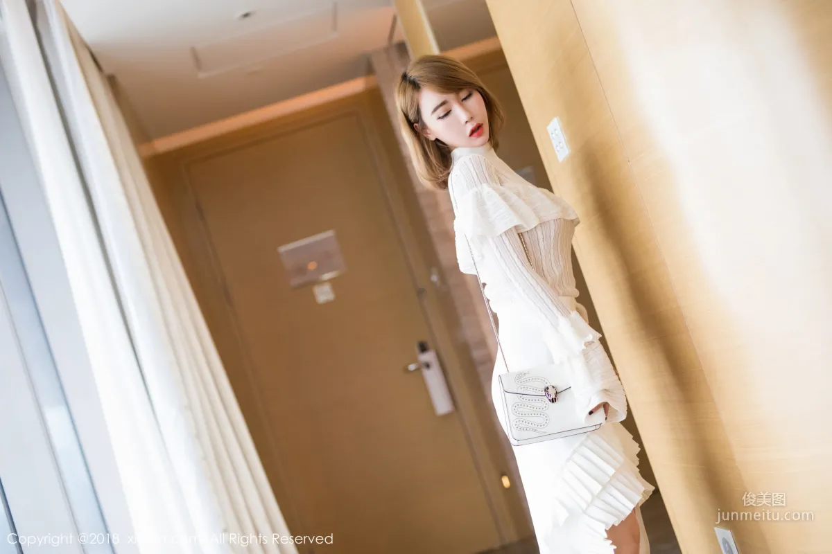 Chutian Olivia 'Breasts and Legs Series' [XiuRen] No.1121 Photo Set photo 18