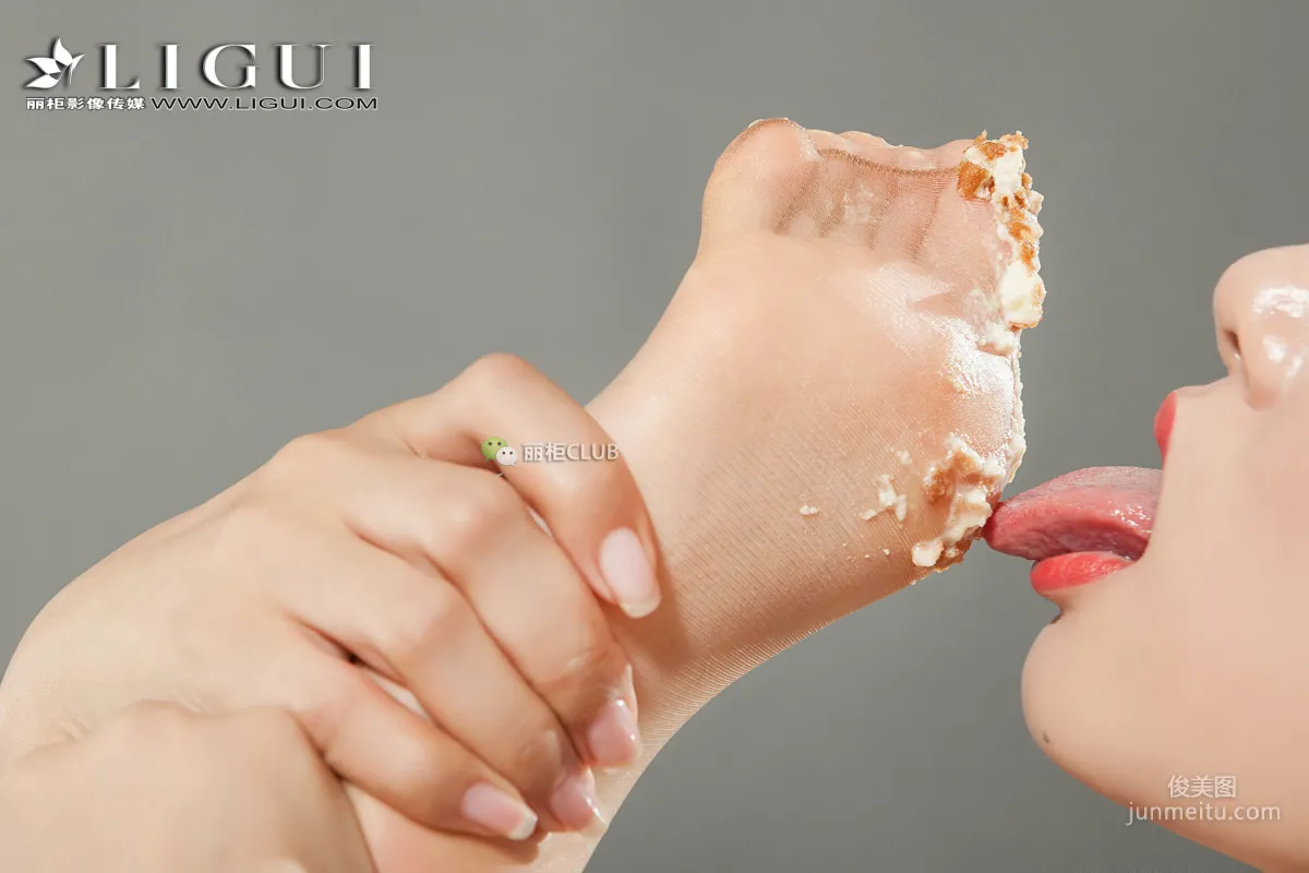 腿模筱筱《披萨丝足》 [丽柜Ligui] 写真集63