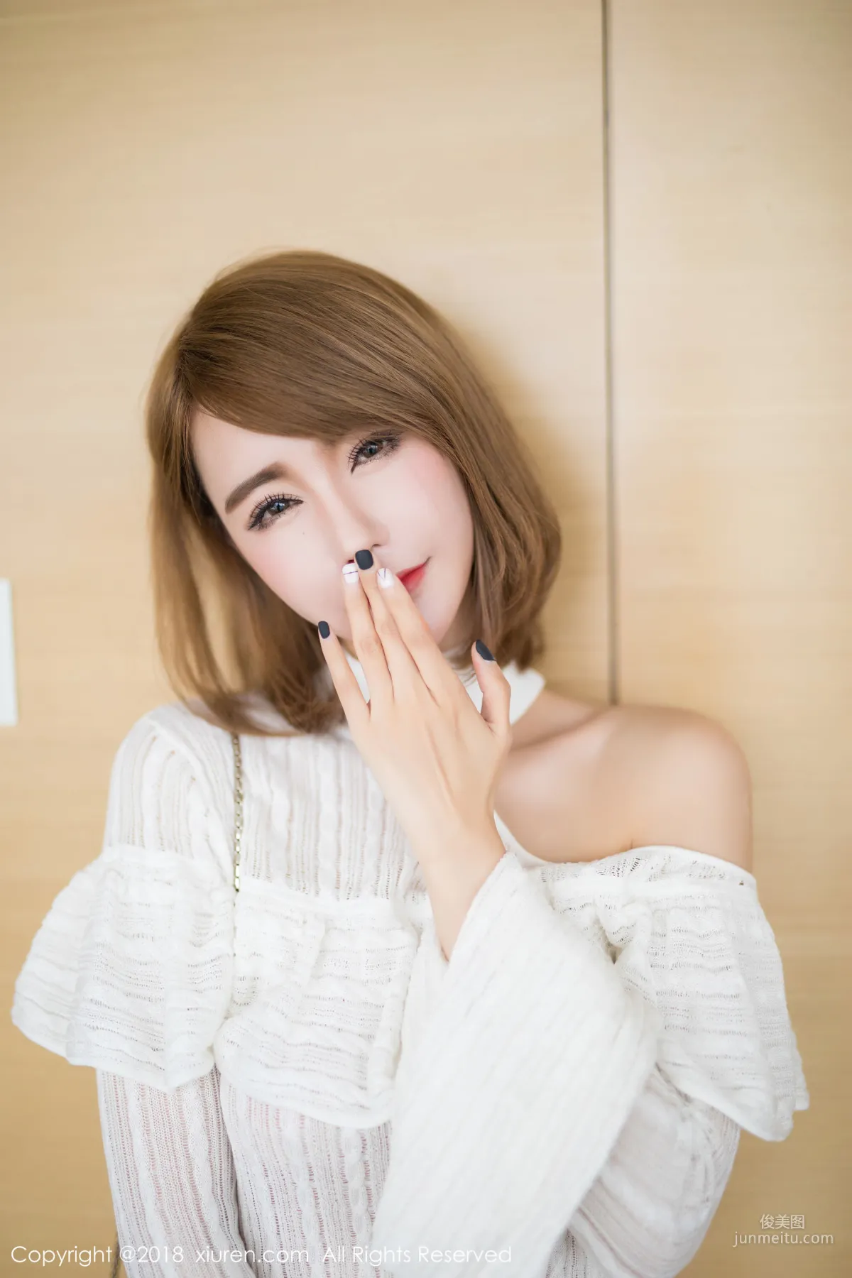 Chutian Olivia 'Breasts and Legs Series' [XiuRen] No.1121 Photo Set photo 20