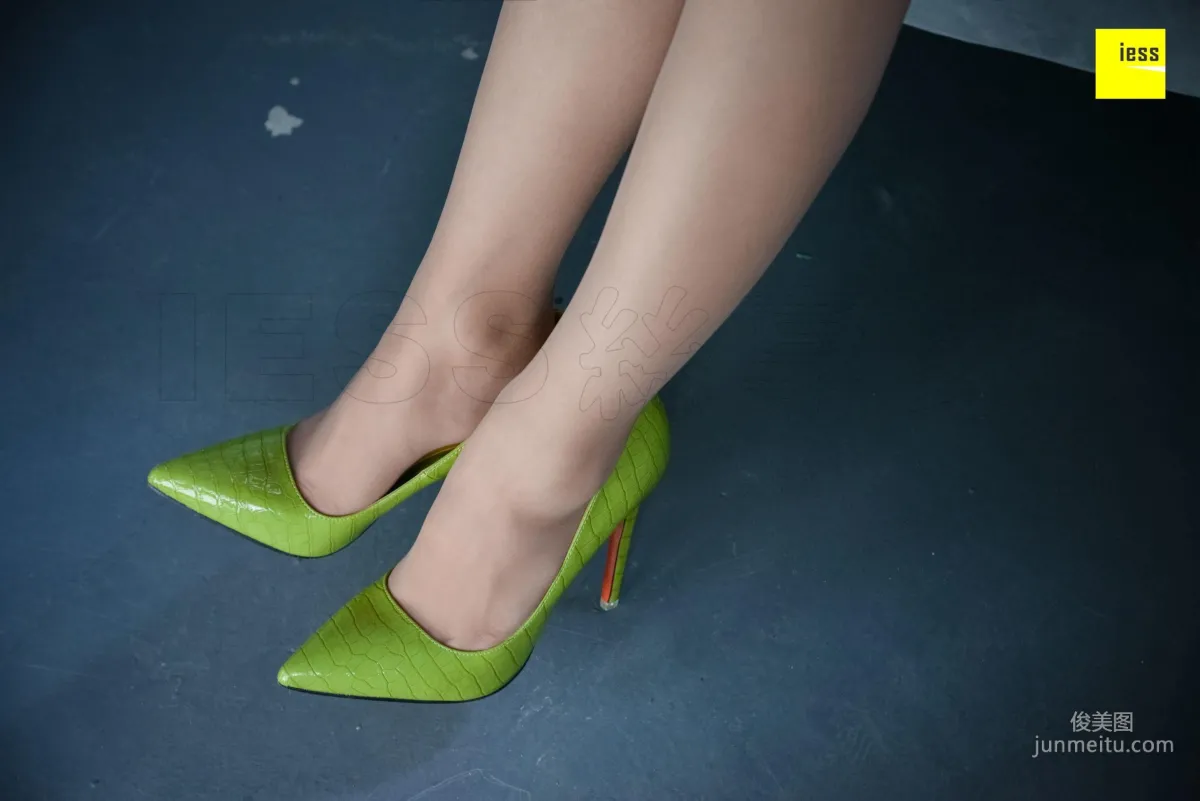 Qiuqiu, Ambiguous Sunshine [IESS] Silk Enjoyer 271 Photo Set photo 43