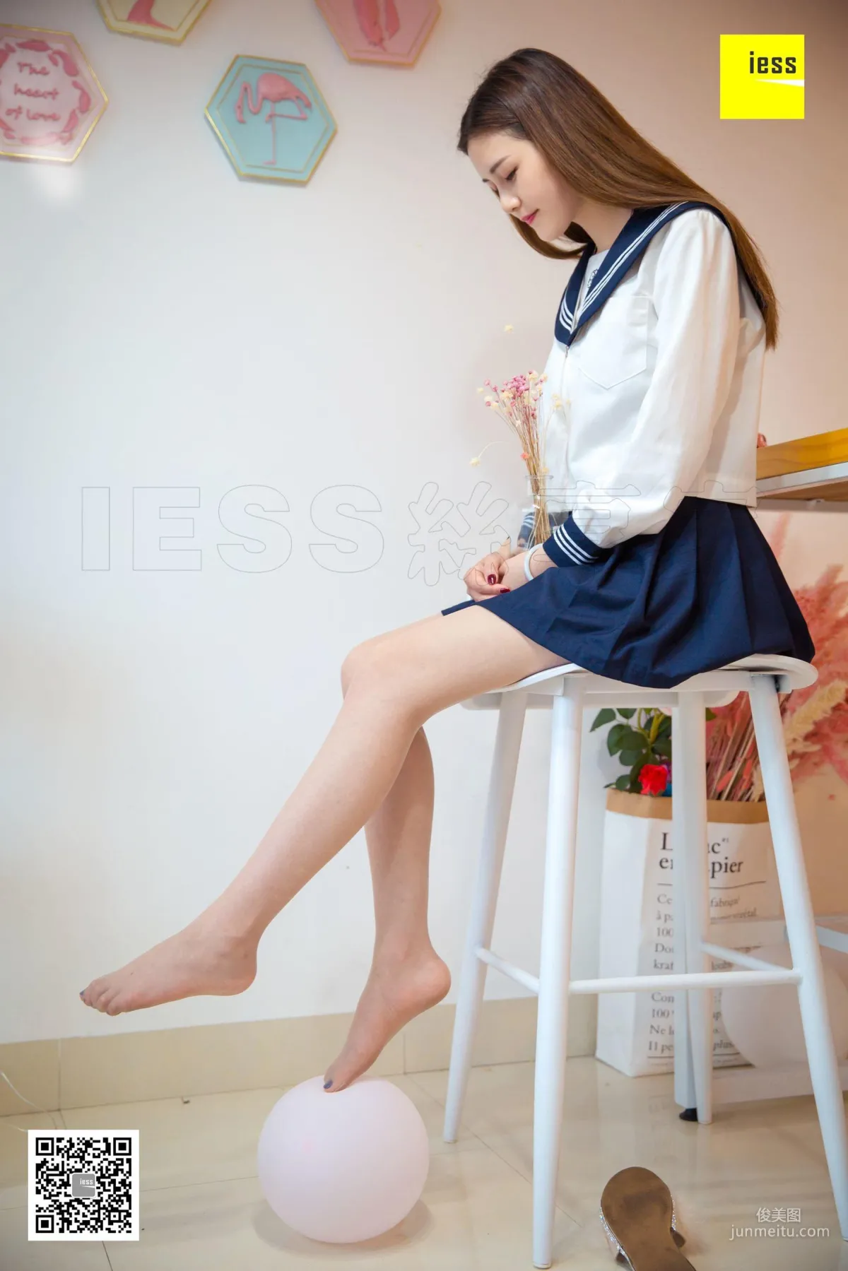 Jiu Mei, You Have Your Valentine's Day, I Have My Junior Schoolmate [IESS] Silk Enjoyer 297 Photo Set photo 44