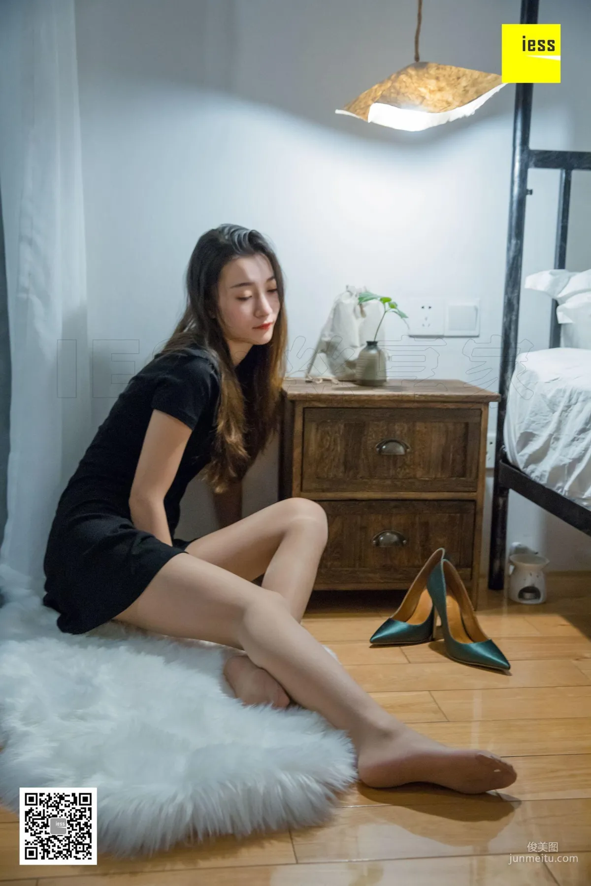 Qiuqiu, Dusk Desire Time [IESS] Silk Enjoyer 287 Photo Set photo 68