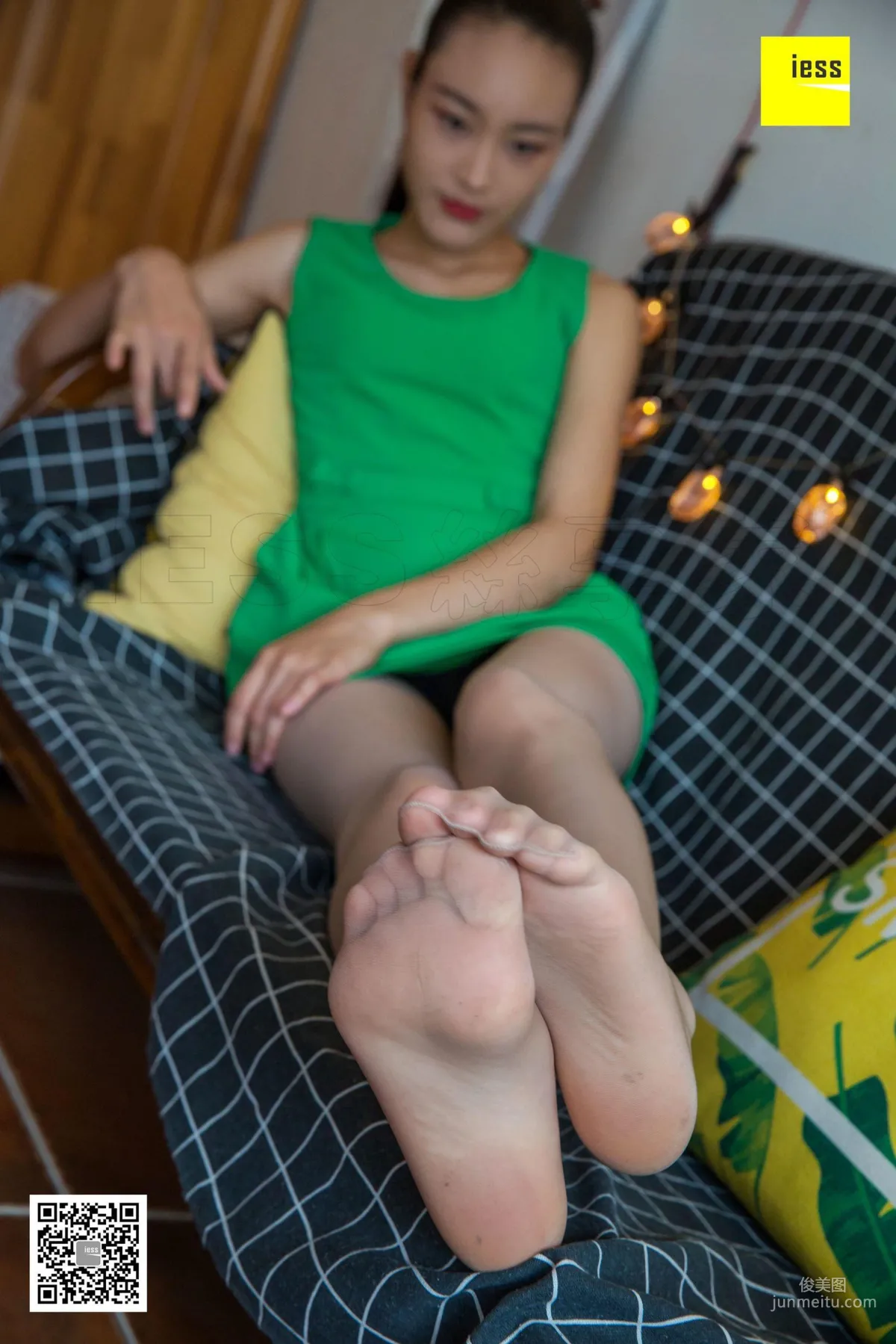 Dong Dong: IESS No. 277 photo 64