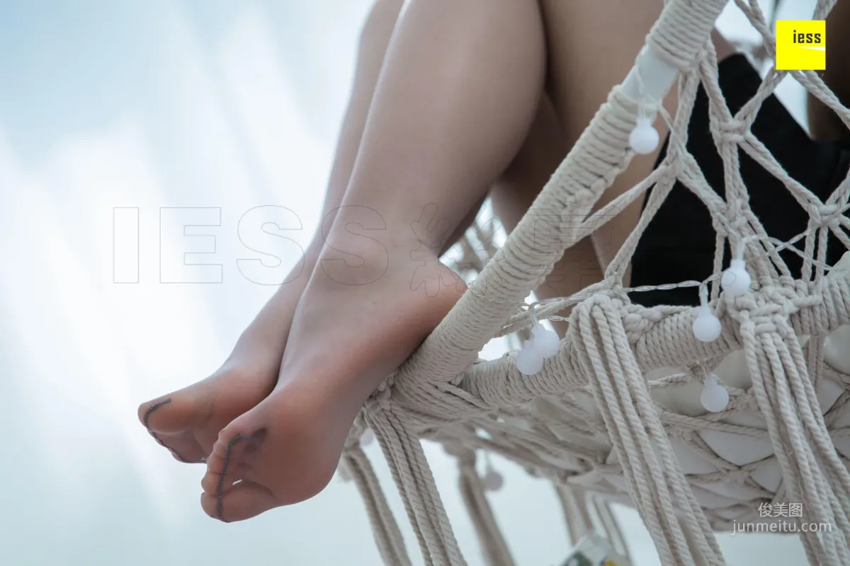 姗姗 《玩个球》[异思趣向IESS] 丝享家291 写真集13