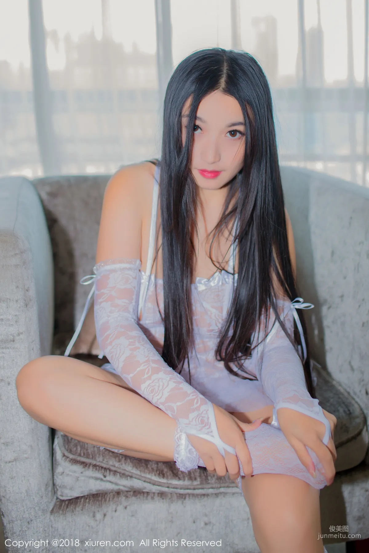 Longnv cool, Plump Breasts and Full Curves Under Lace, [XiuRen] No.1123, Photo Set photo 25