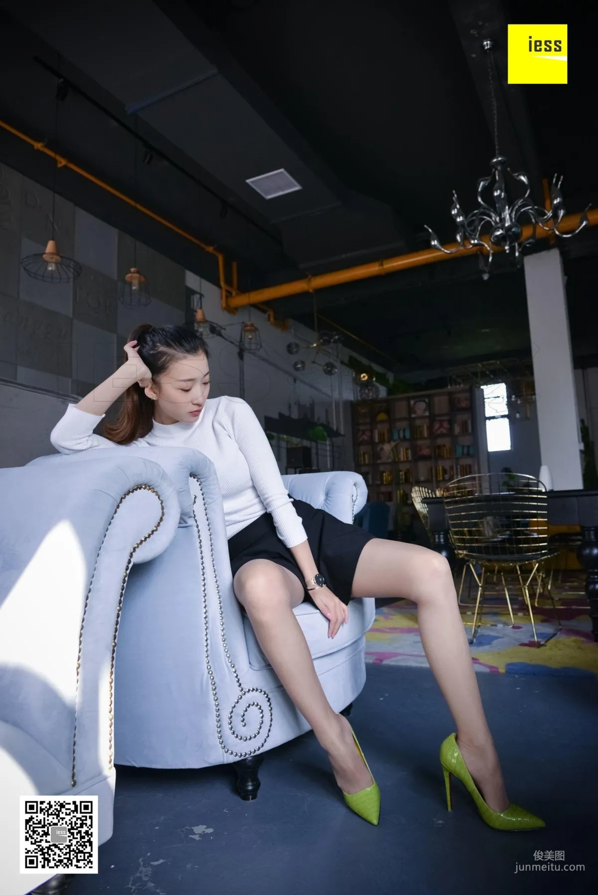Qiuqiu, Ambiguous Sunshine [IESS] Silk Enjoyer 271 Photo Set photo 34