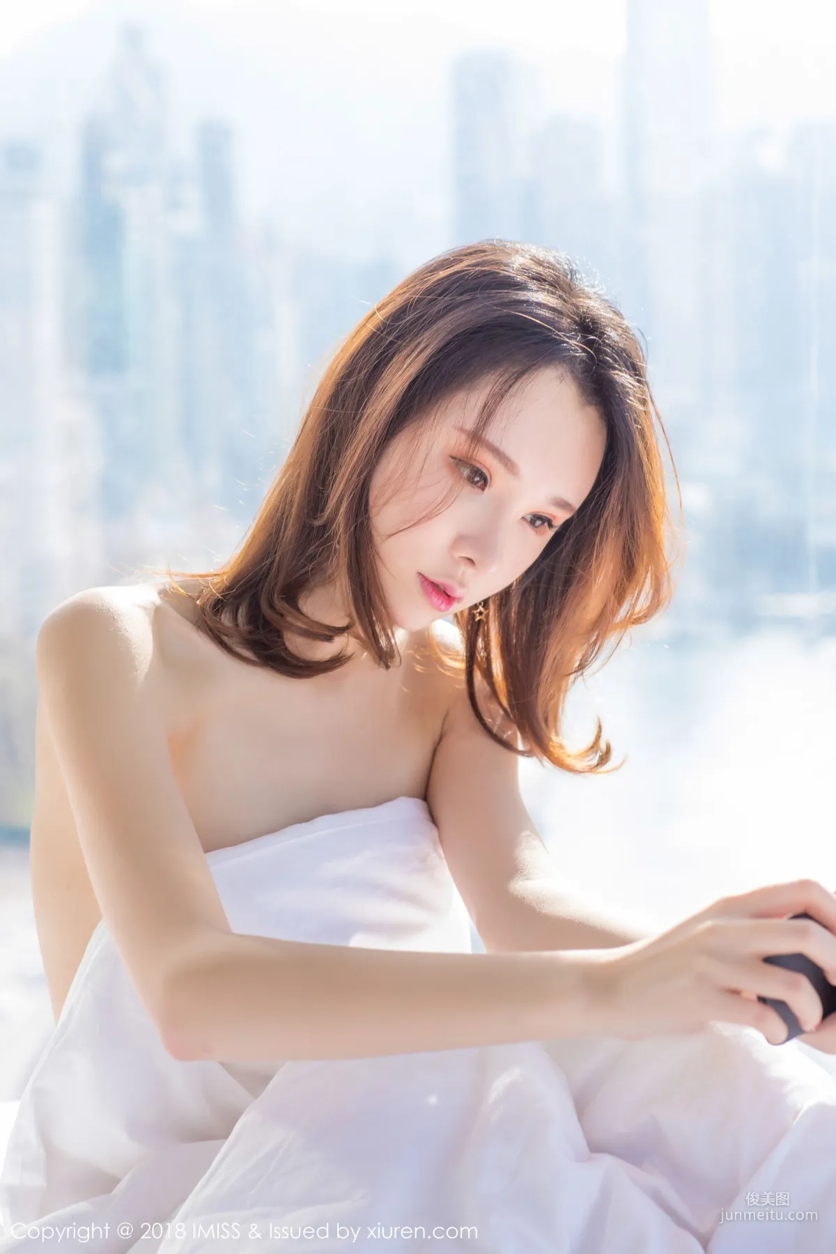 Meng Qiqi Irene, Stockings and Legs Seduction [IMISS] Vol.273 Photo Set photo 8