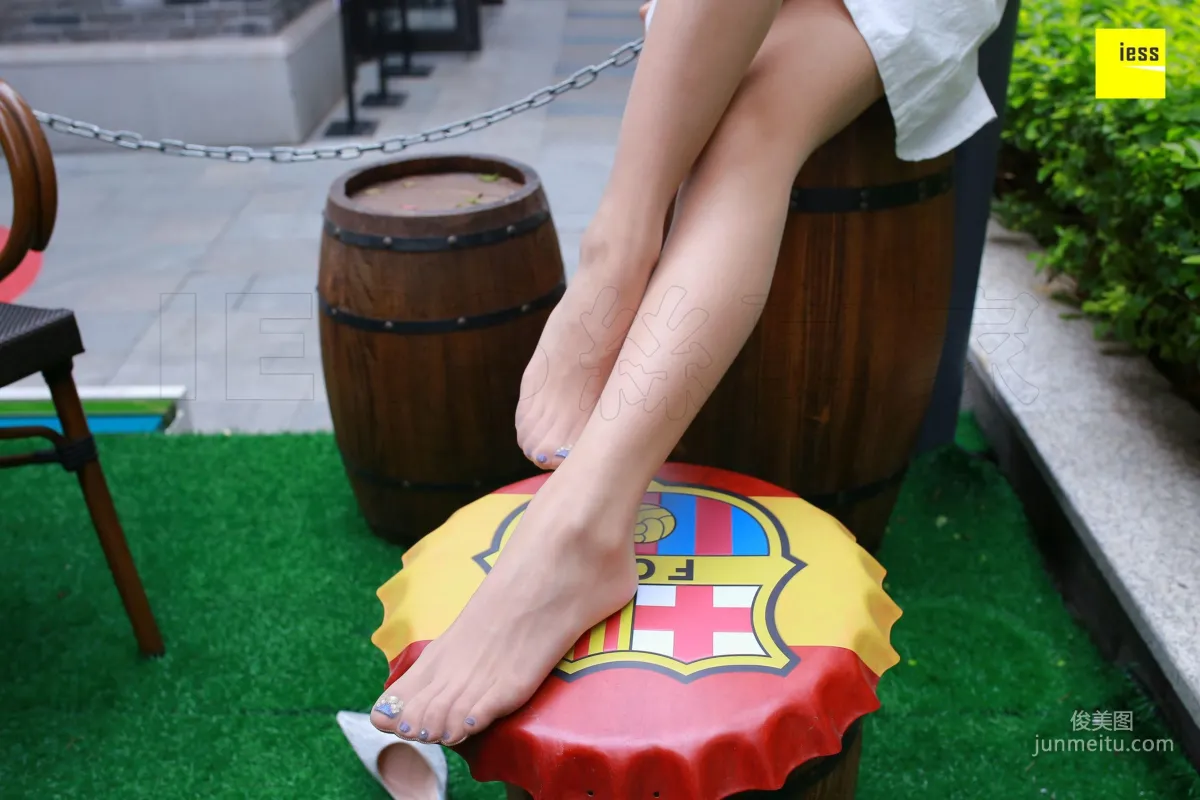 辣妈（君君） 《辣妈也爱世界杯》[异思趣向IESS] 丝享家267 写真集31