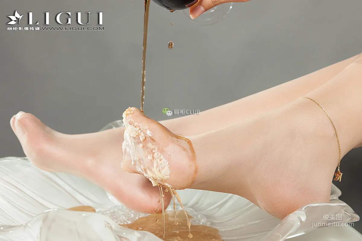 腿模筱筱《披萨丝足》 [丽柜Ligui] 写真集69